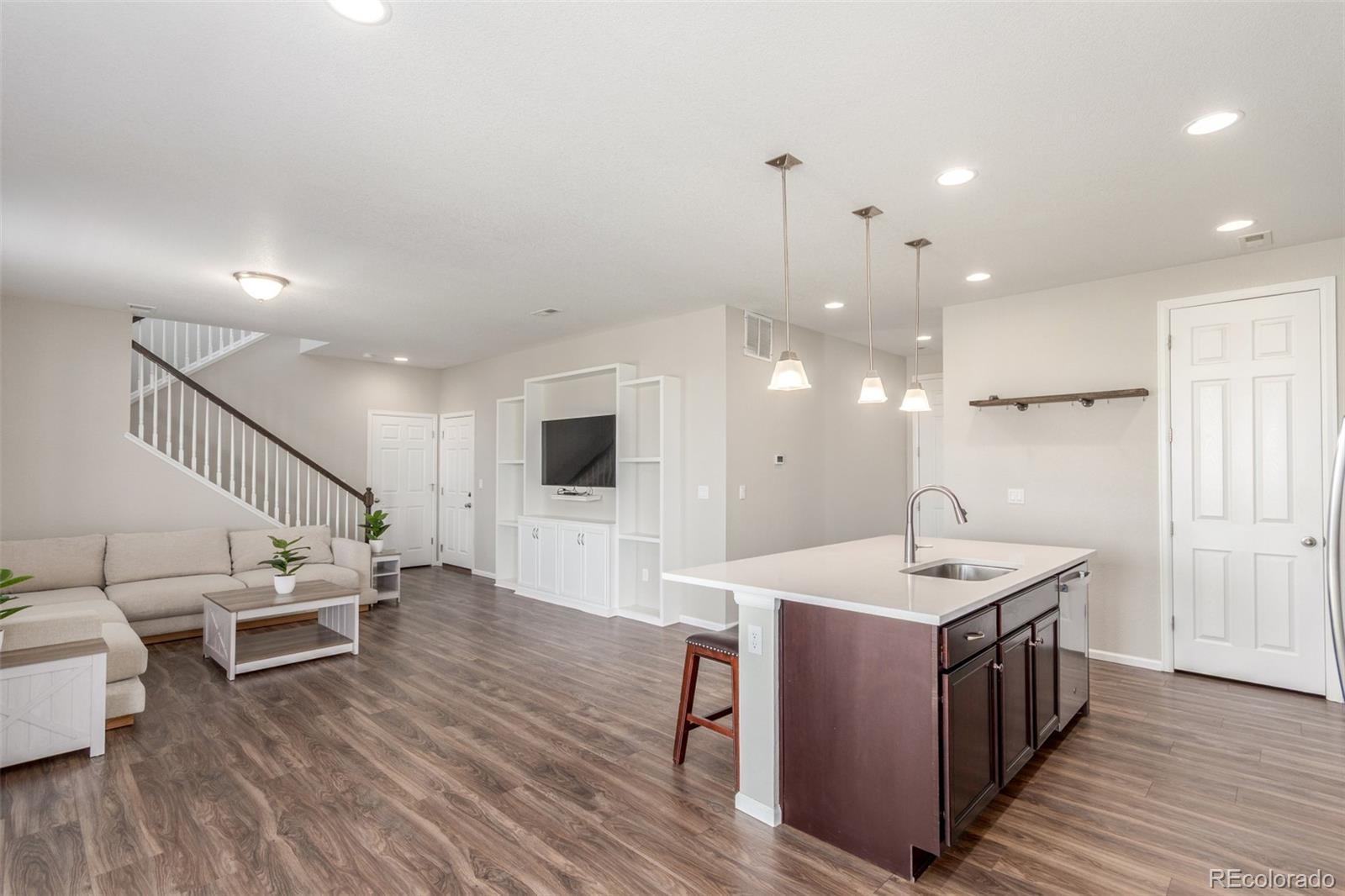 MLS Image #8 for 22921 e union avenue,aurora, Colorado