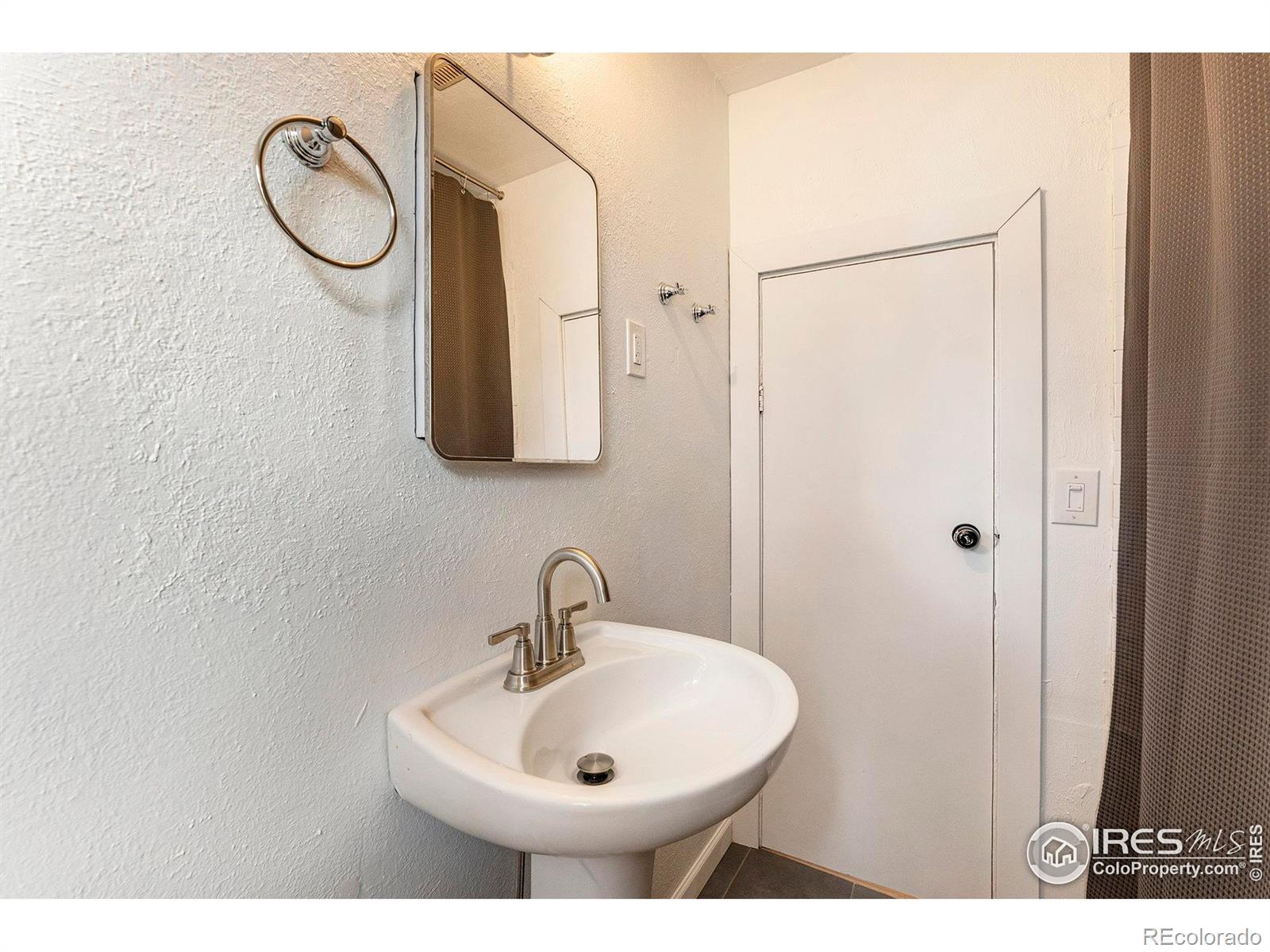 MLS Image #10 for 1031 n 4th street,berthoud, Colorado