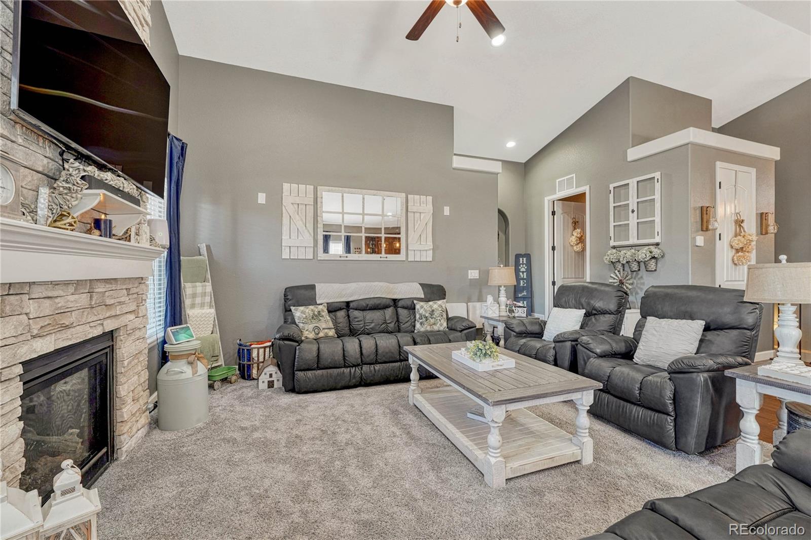 MLS Image #4 for 7516  peachleaf drive,colorado springs, Colorado