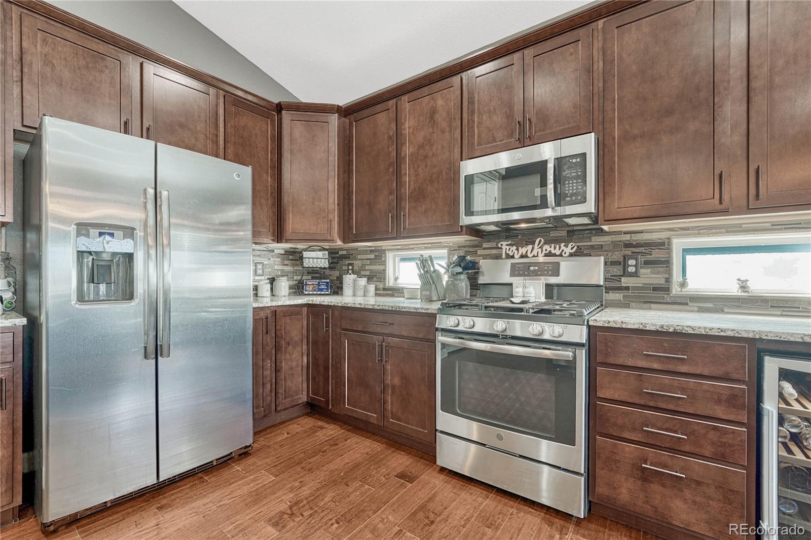 MLS Image #8 for 7516  peachleaf drive,colorado springs, Colorado