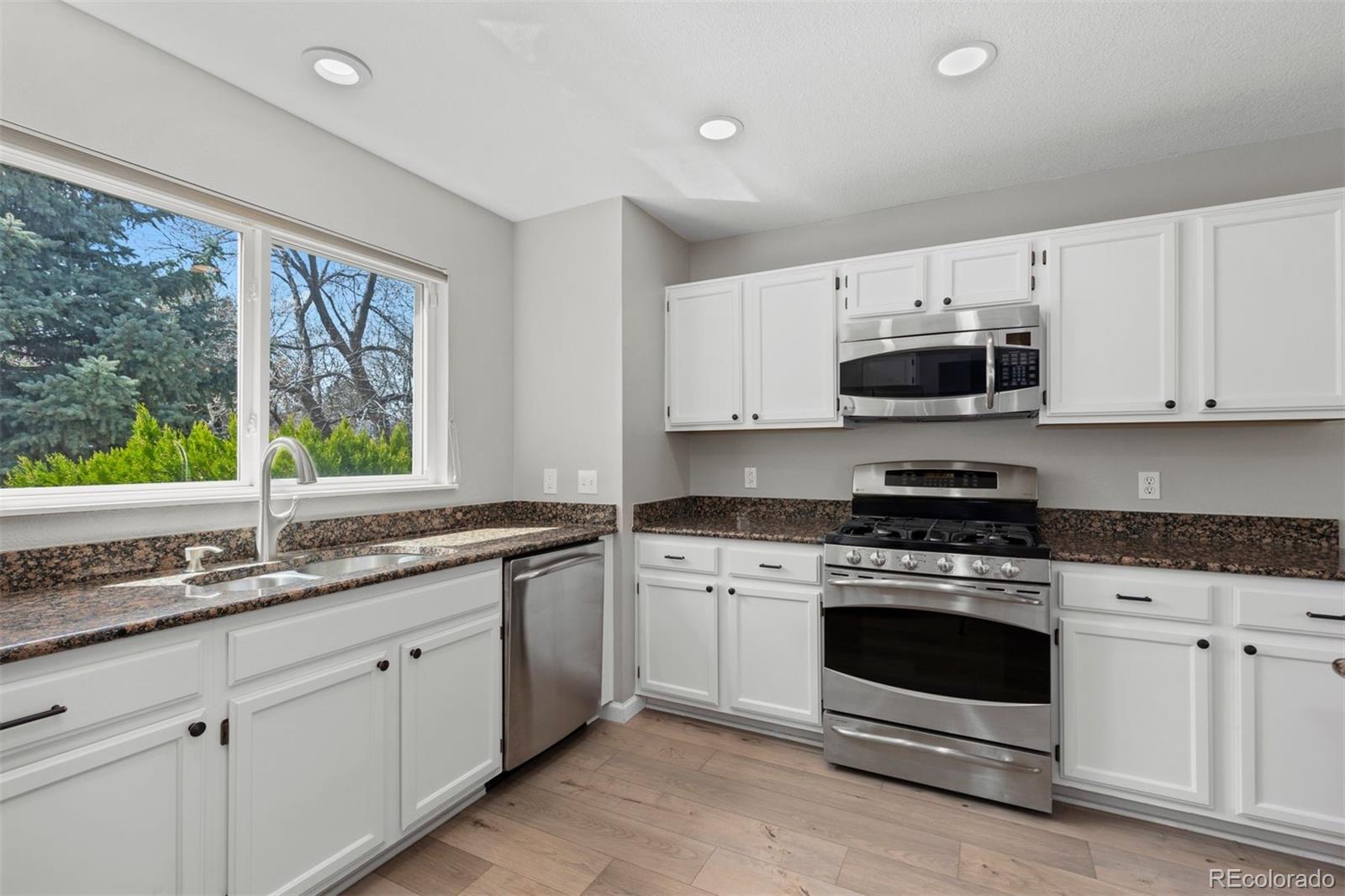 MLS Image #4 for 6393  laguna circle,highlands ranch, Colorado