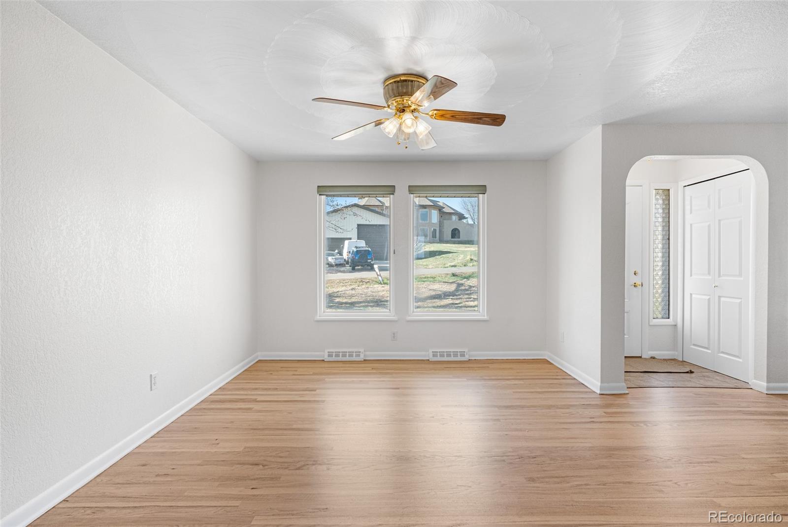 MLS Image #13 for 9739  yukon court,broomfield, Colorado
