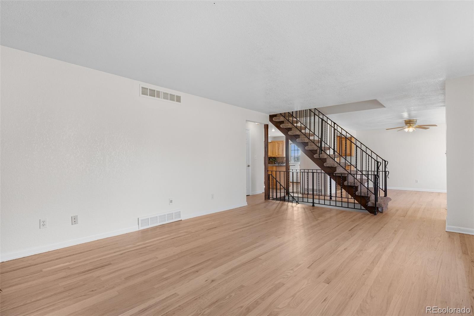 MLS Image #14 for 9739  yukon court,broomfield, Colorado