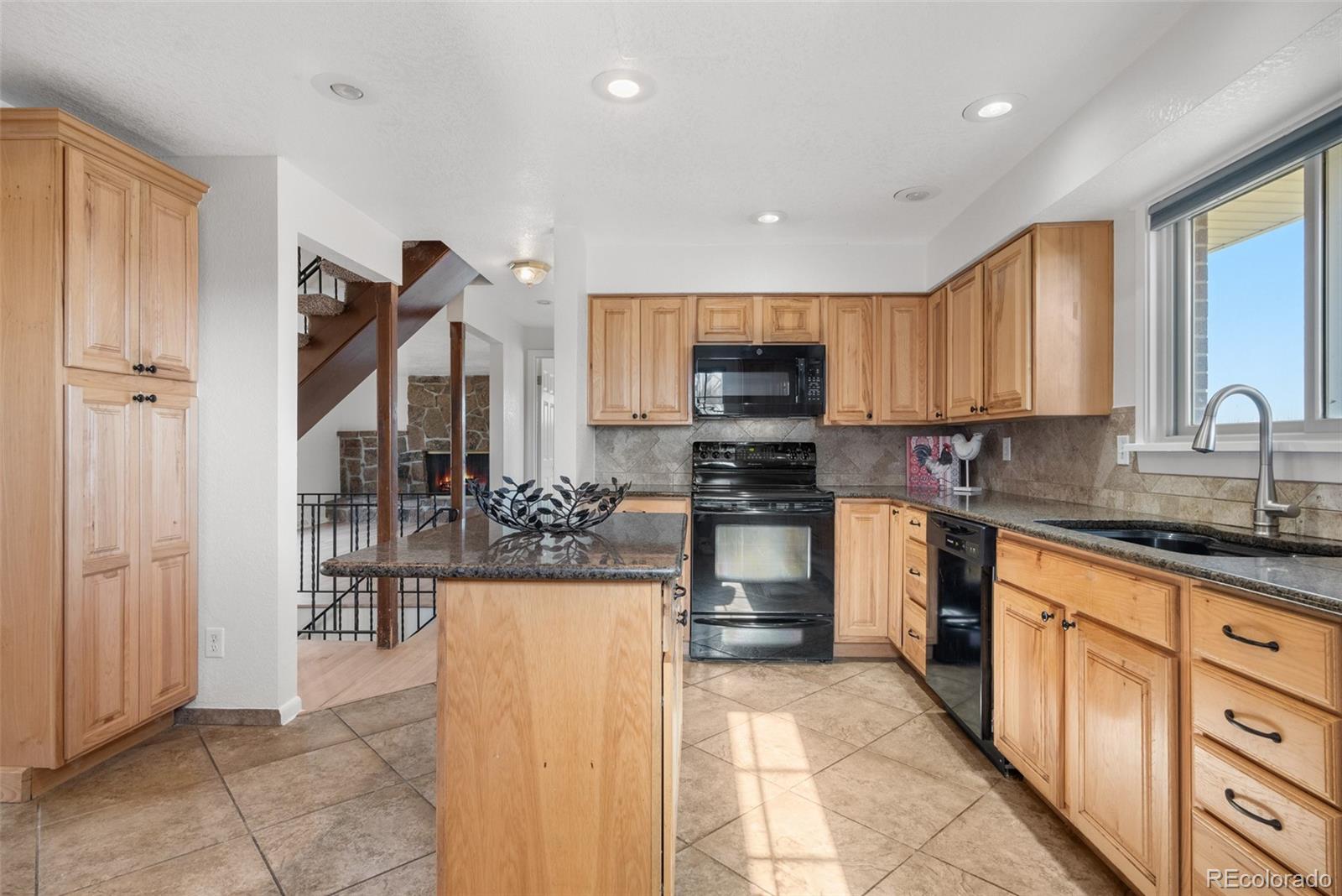 MLS Image #3 for 9739  yukon court,broomfield, Colorado