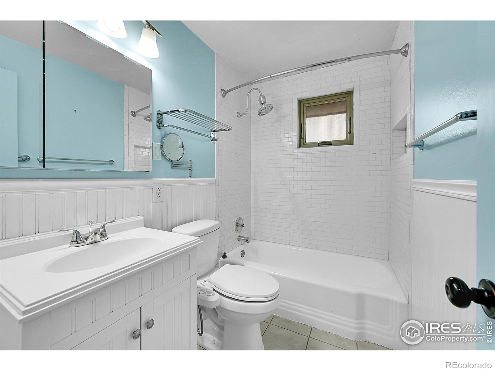 MLS Image #14 for 9840 w 41st avenue,wheat ridge, Colorado