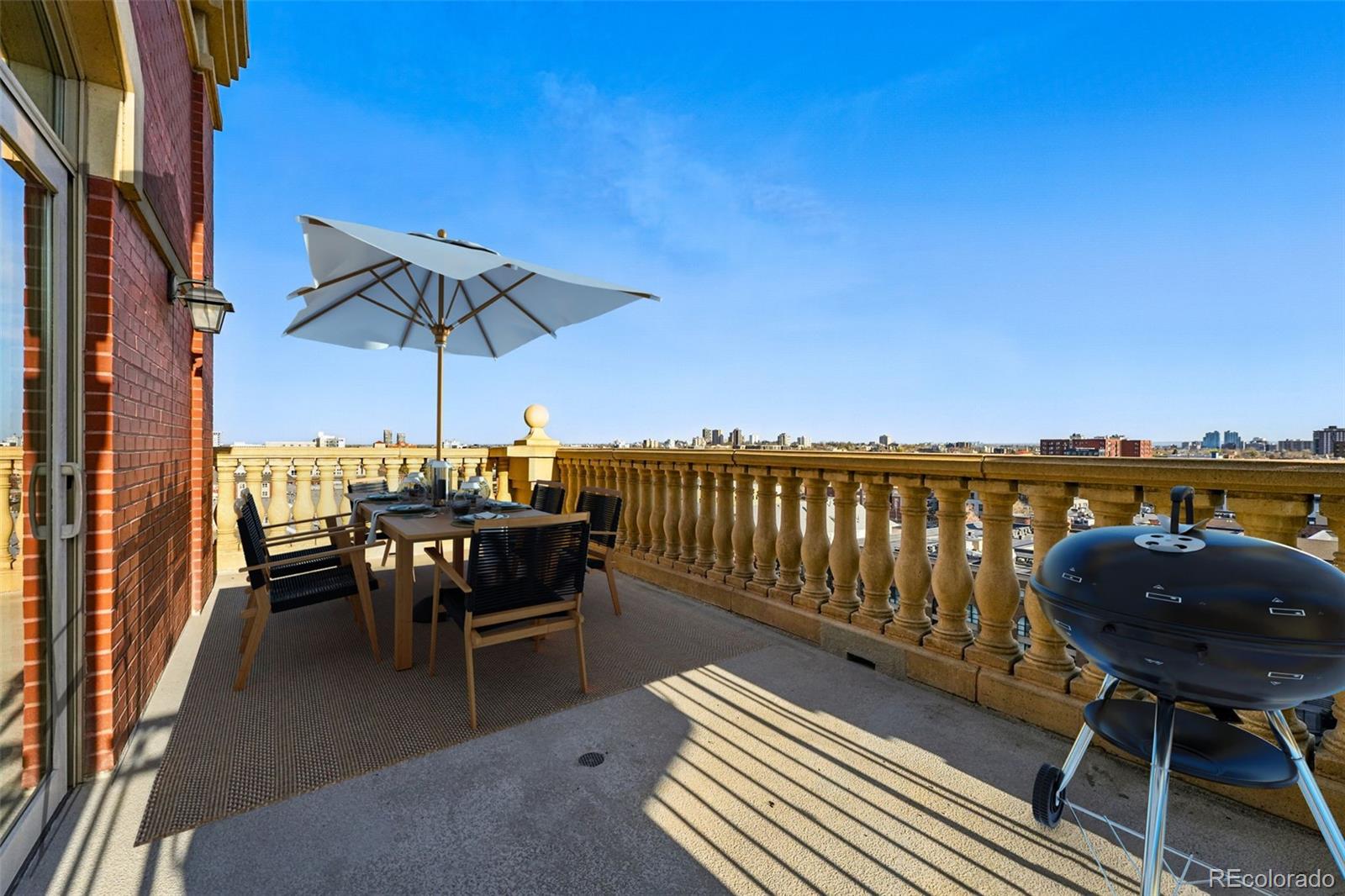 MLS Image #17 for 1950 n logan street 1109,denver, Colorado