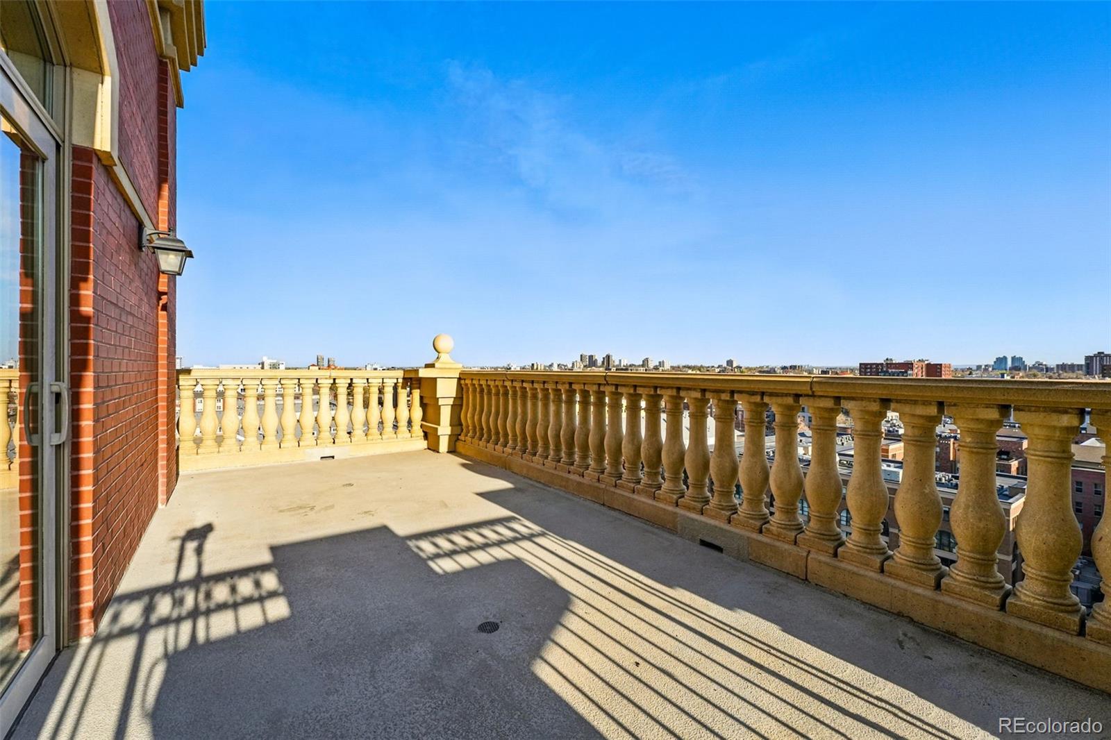 MLS Image #21 for 1950 n logan street 1109,denver, Colorado