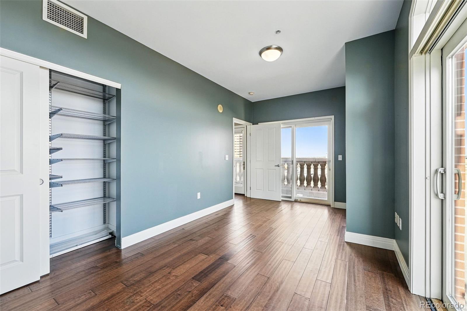 MLS Image #29 for 1950 n logan street 1109,denver, Colorado