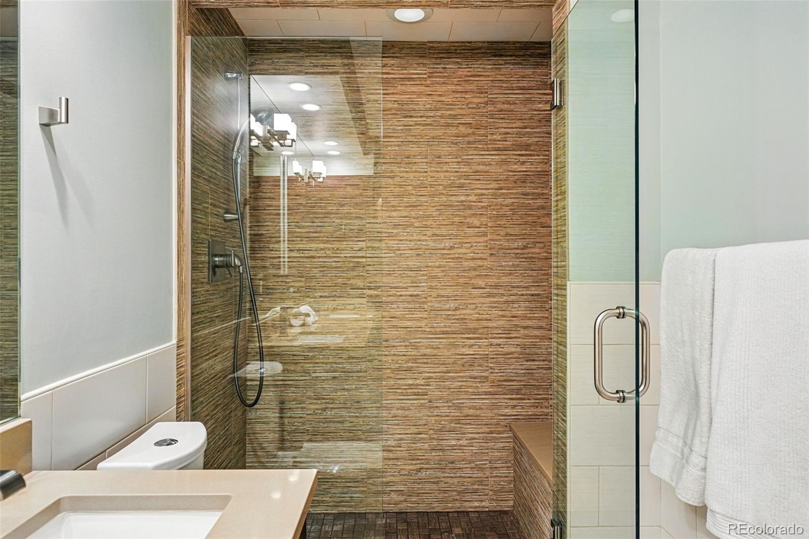 MLS Image #33 for 1950 n logan street 1109,denver, Colorado