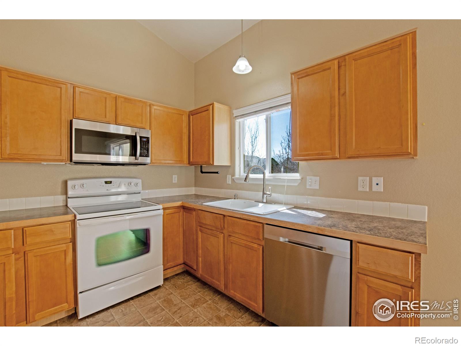 MLS Image #9 for 89  arapaho street,severance, Colorado