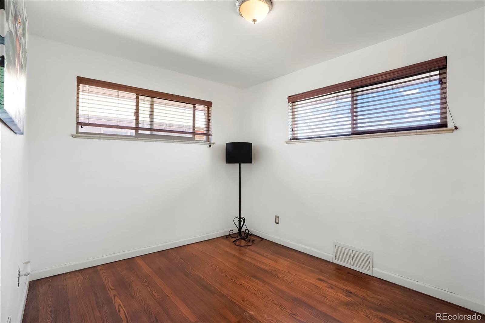 MLS Image #15 for 3559  hudson street,denver, Colorado