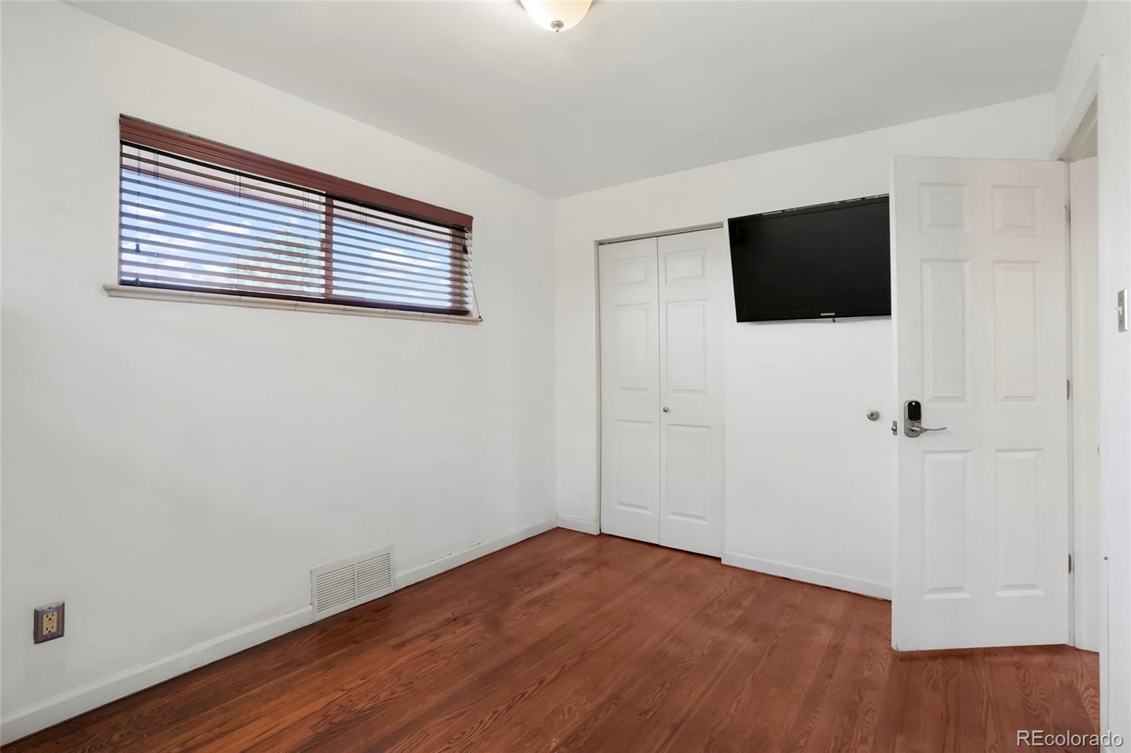 MLS Image #16 for 3559  hudson street,denver, Colorado