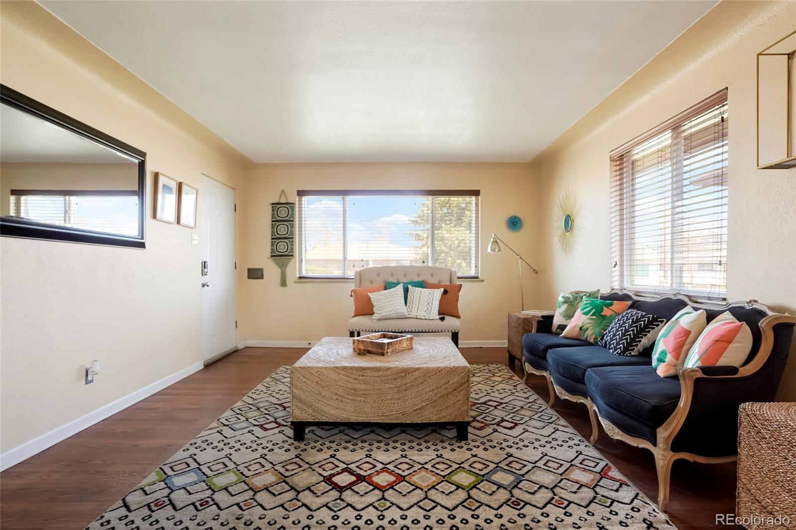 MLS Image #3 for 3559  hudson street,denver, Colorado