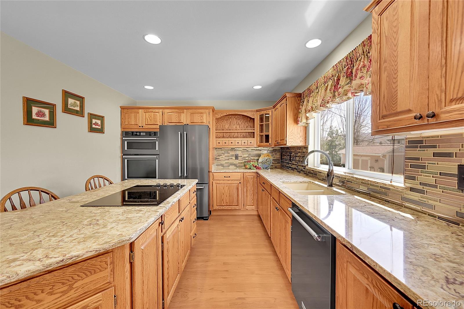 MLS Image #11 for 8167 s dover street,littleton, Colorado