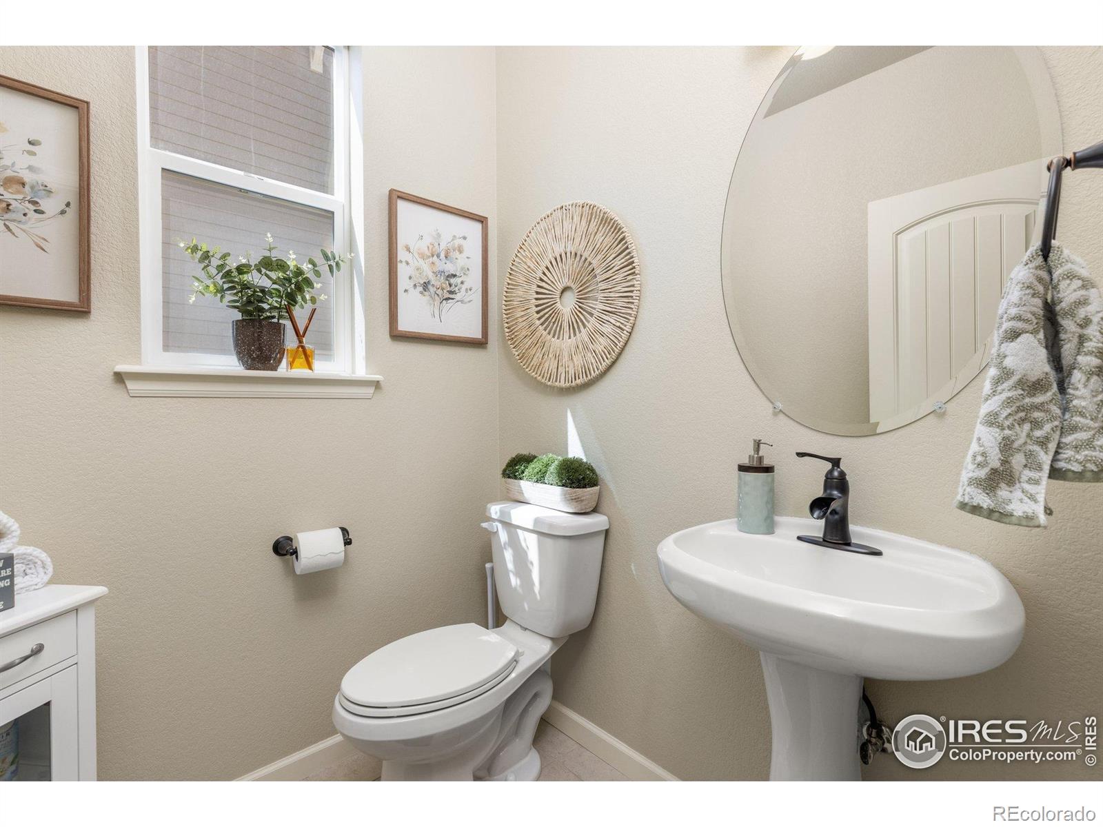 MLS Image #16 for 878  wagon bend road,berthoud, Colorado