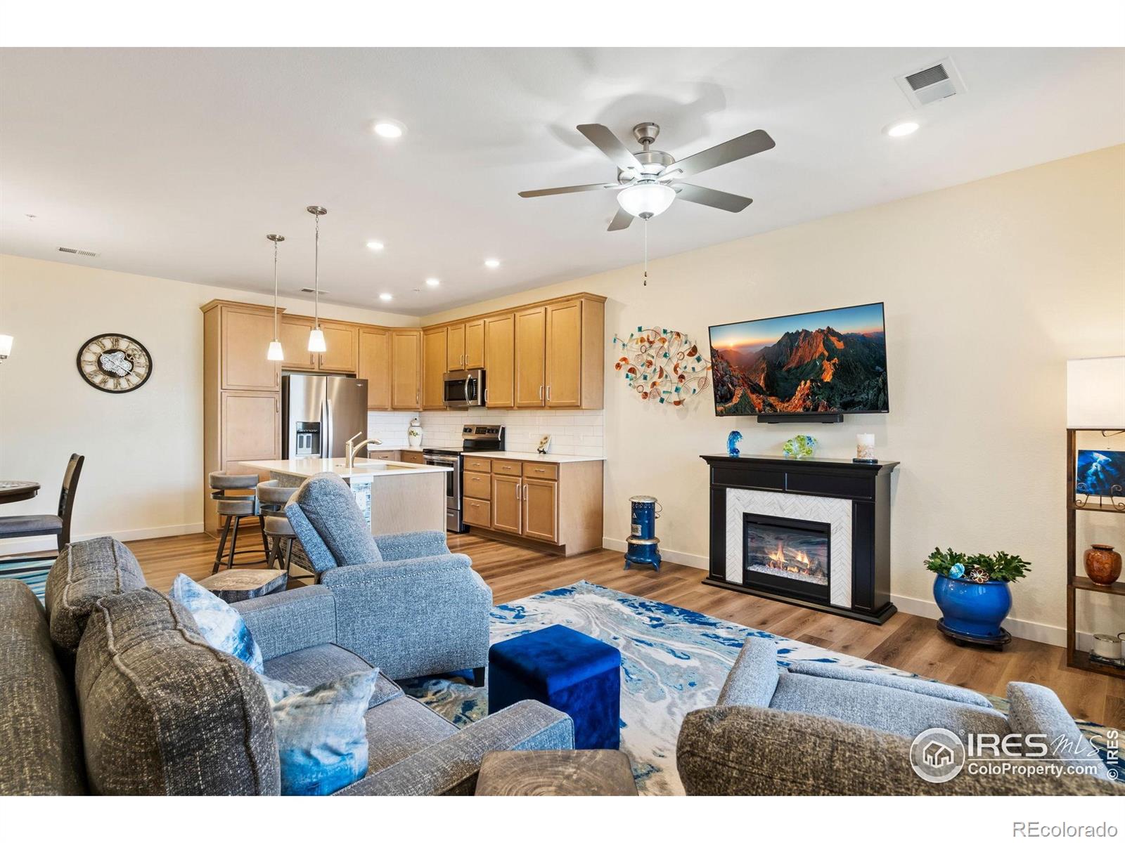 MLS Image #3 for 4180 s park drive,loveland, Colorado