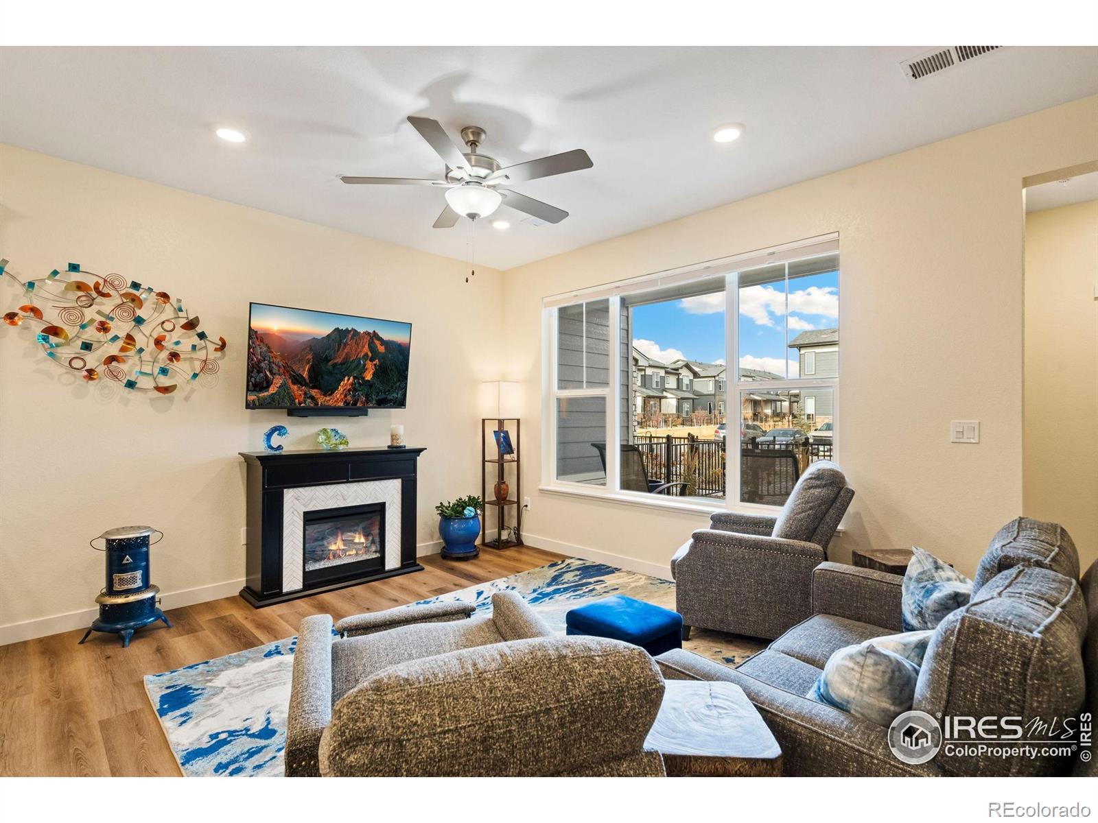 MLS Image #4 for 4180 s park drive,loveland, Colorado