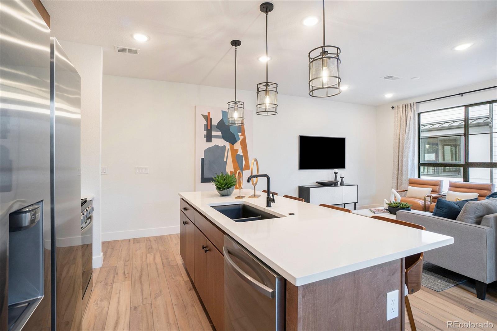 MLS Image #10 for 2036 s holly street,denver, Colorado