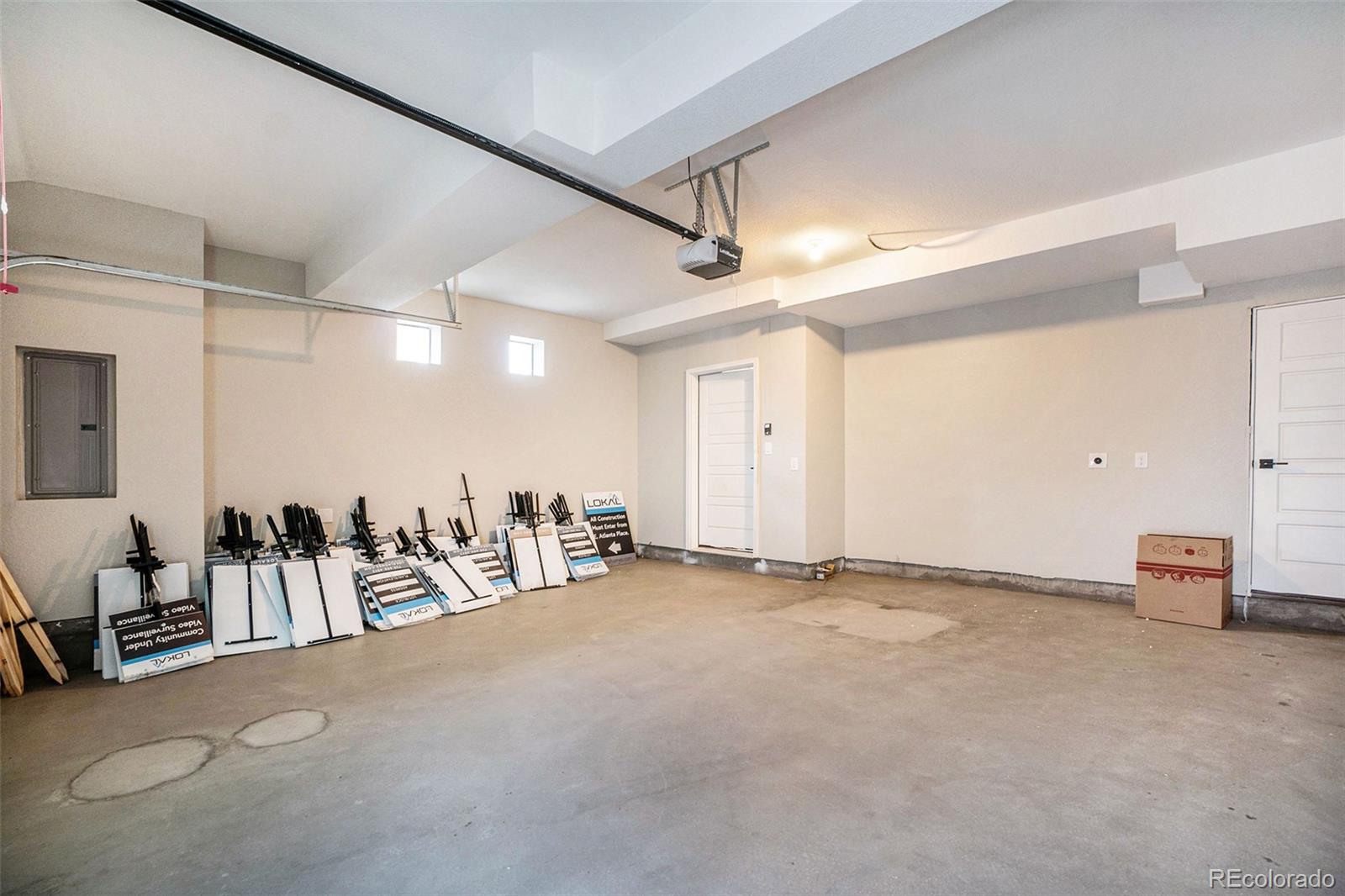 MLS Image #25 for 2036 s holly street,denver, Colorado