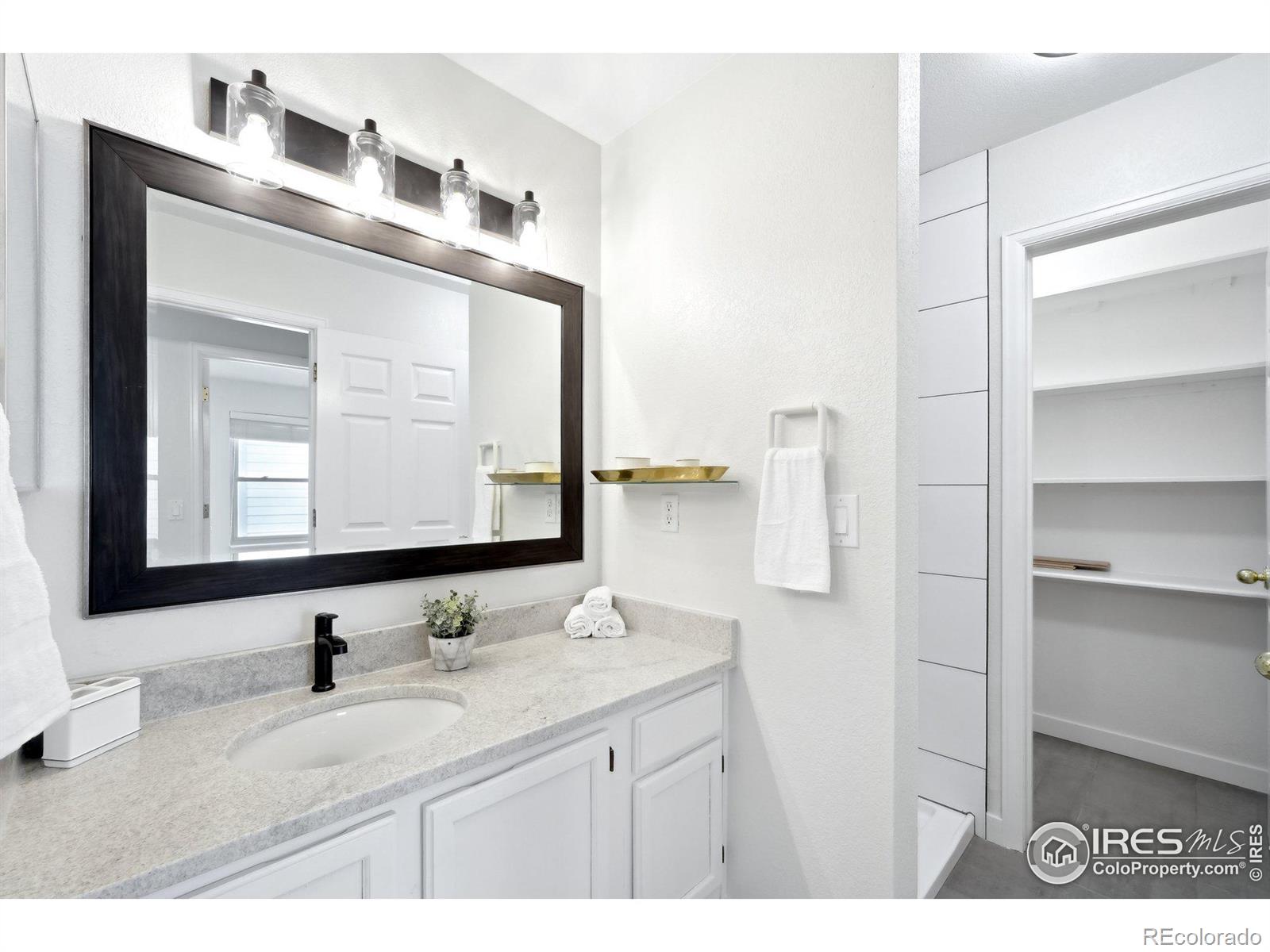 MLS Image #17 for 1383 w 88th avenue,thornton, Colorado