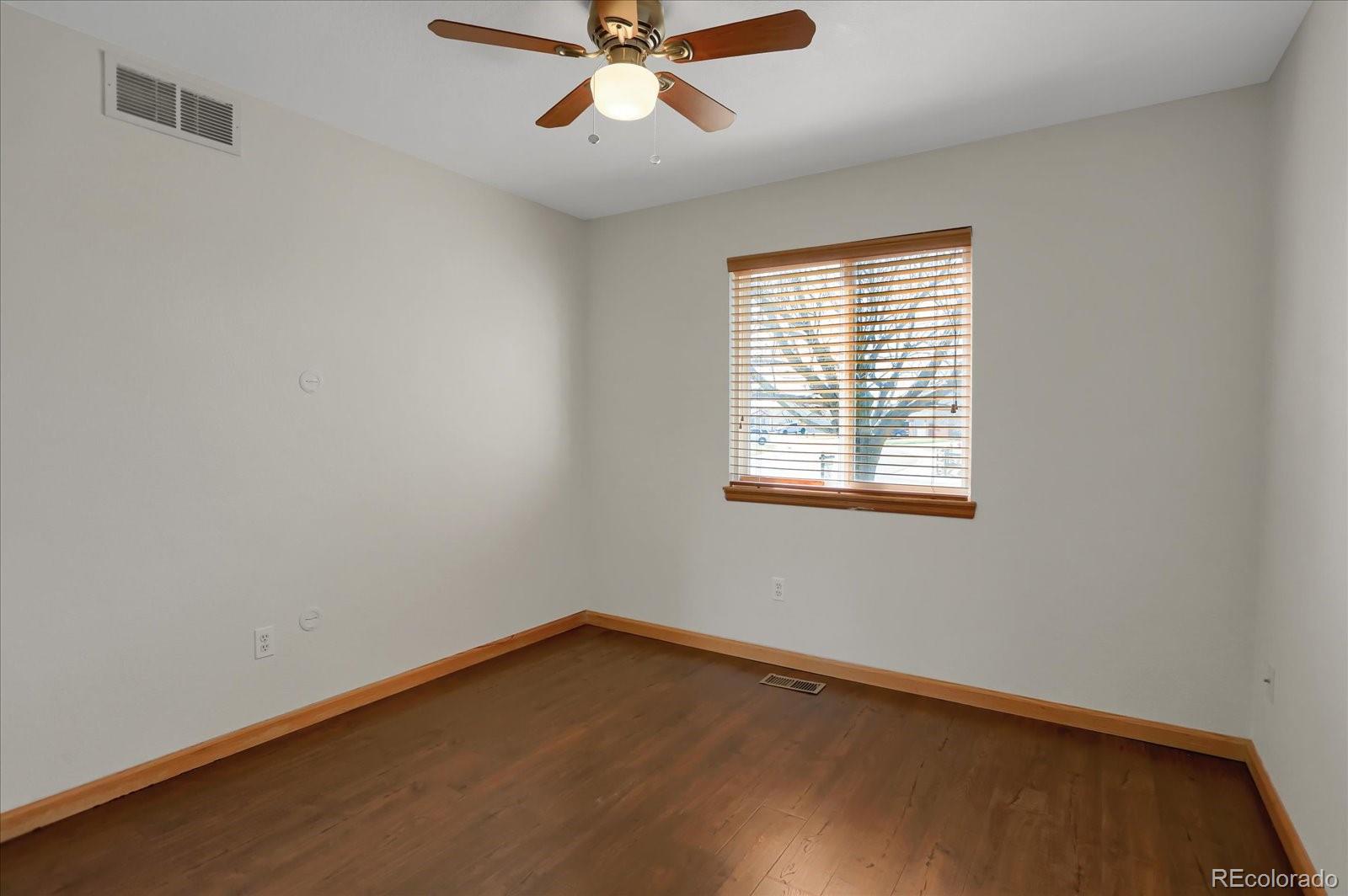 MLS Image #14 for 3300  mammoth court,wellington, Colorado