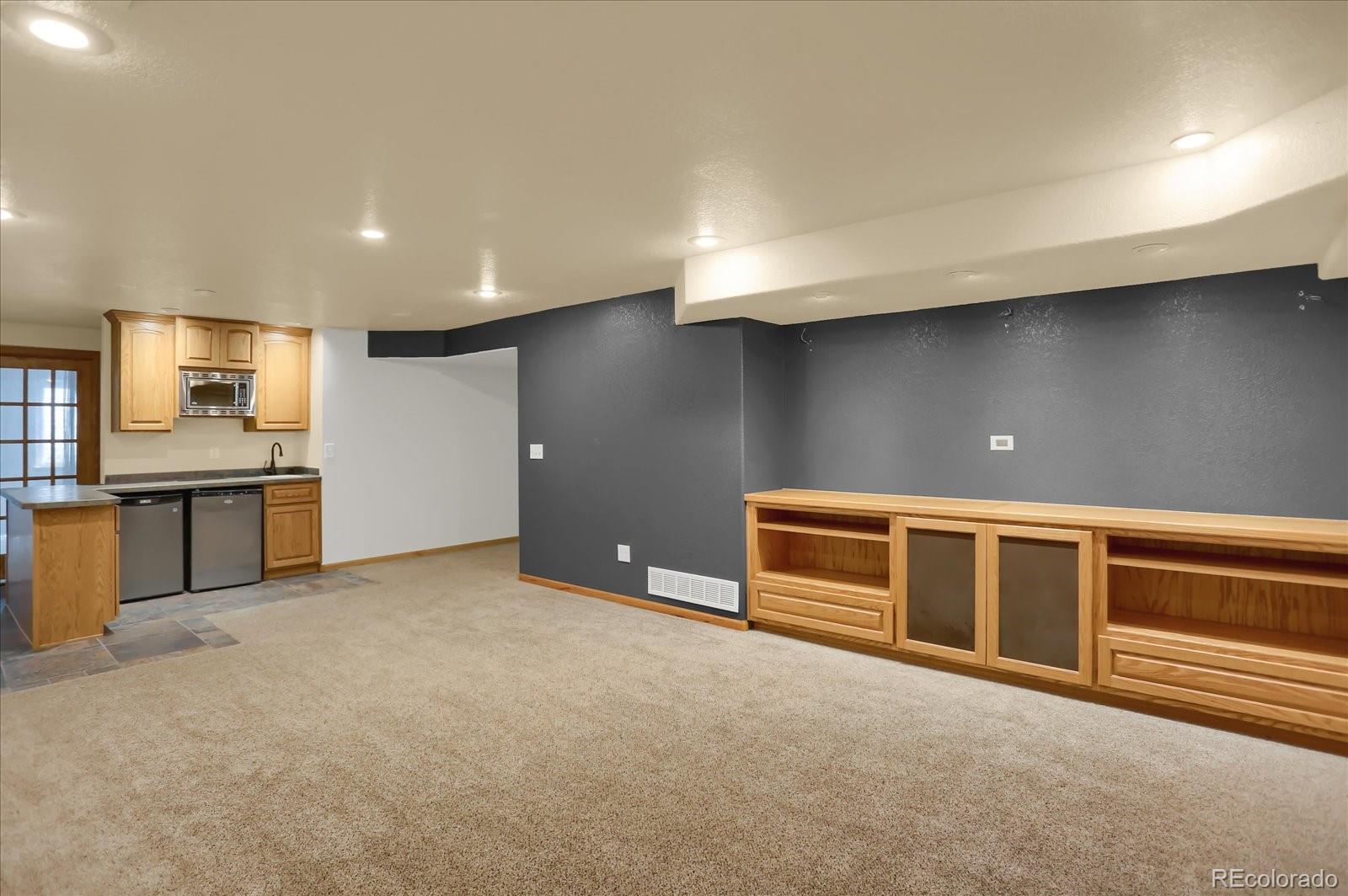 MLS Image #18 for 3300  mammoth court,wellington, Colorado