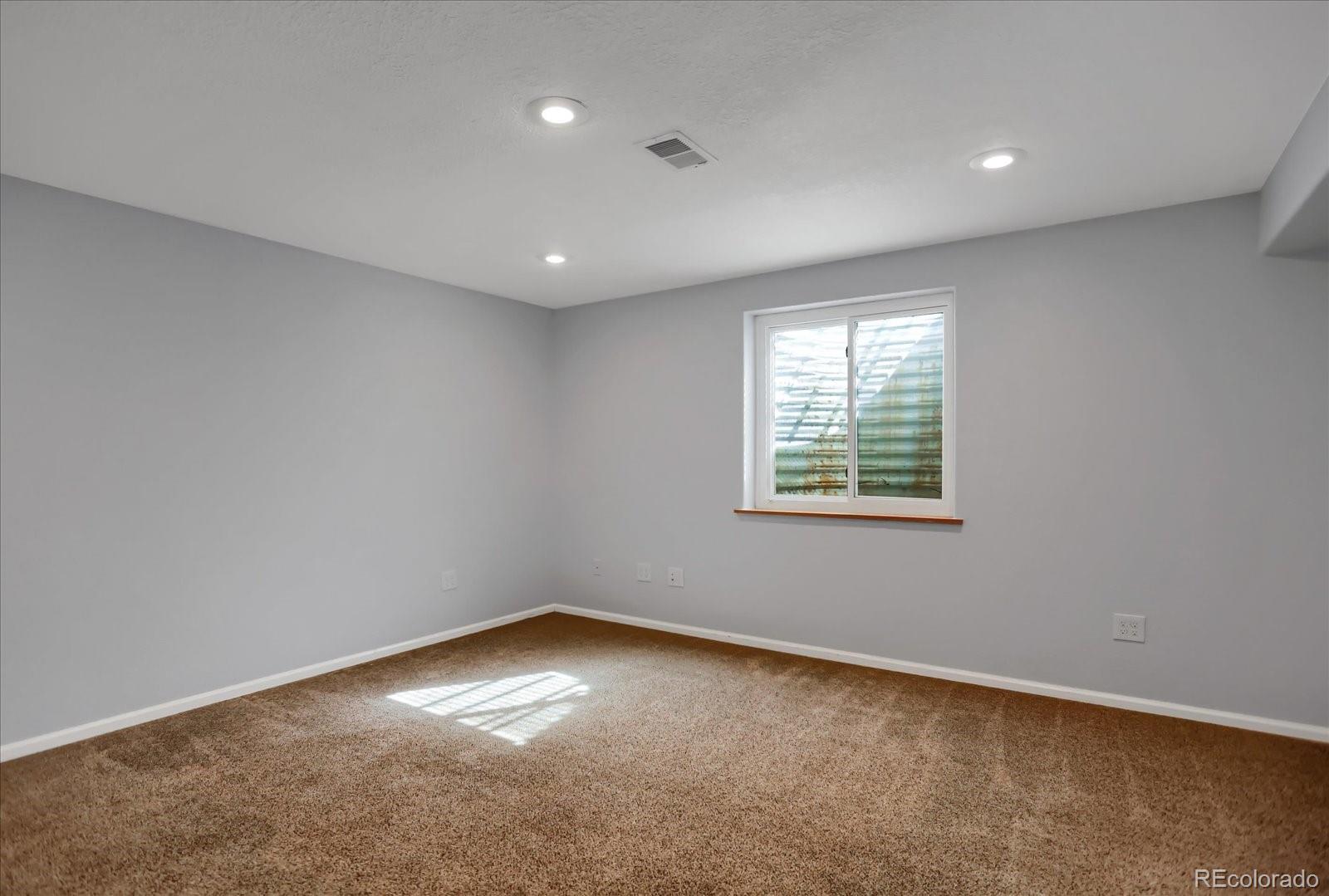 MLS Image #22 for 3300  mammoth court,wellington, Colorado