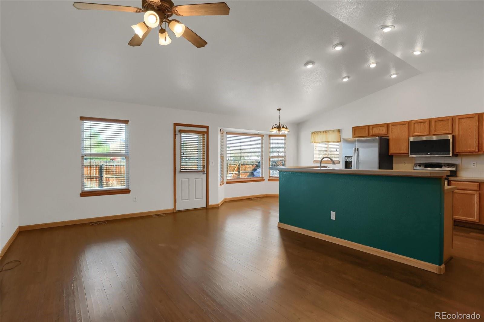 MLS Image #3 for 3300  mammoth court,wellington, Colorado