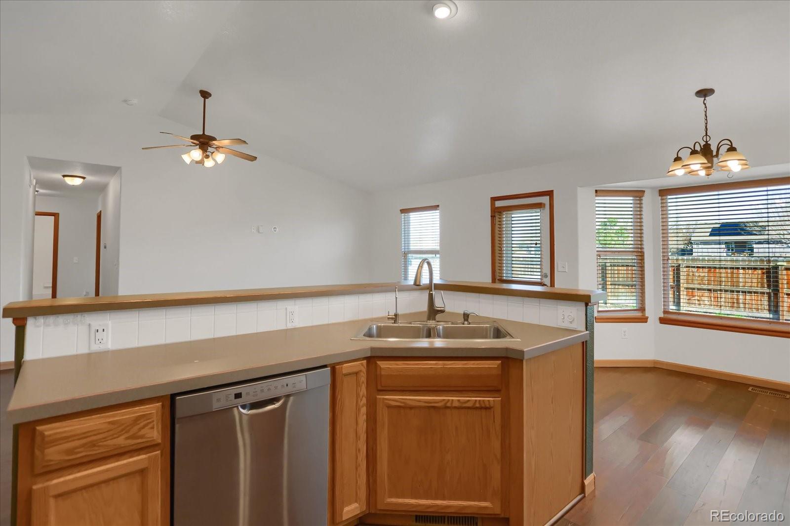 MLS Image #8 for 3300  mammoth court,wellington, Colorado