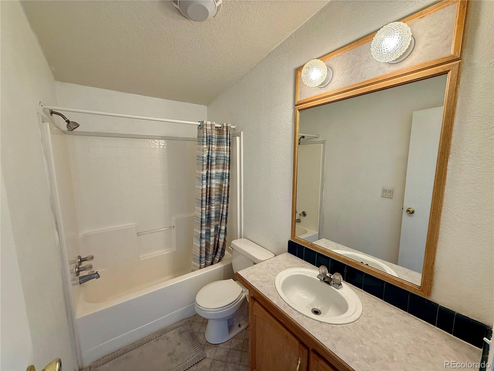 MLS Image #14 for 387  marion street,burlington, Colorado