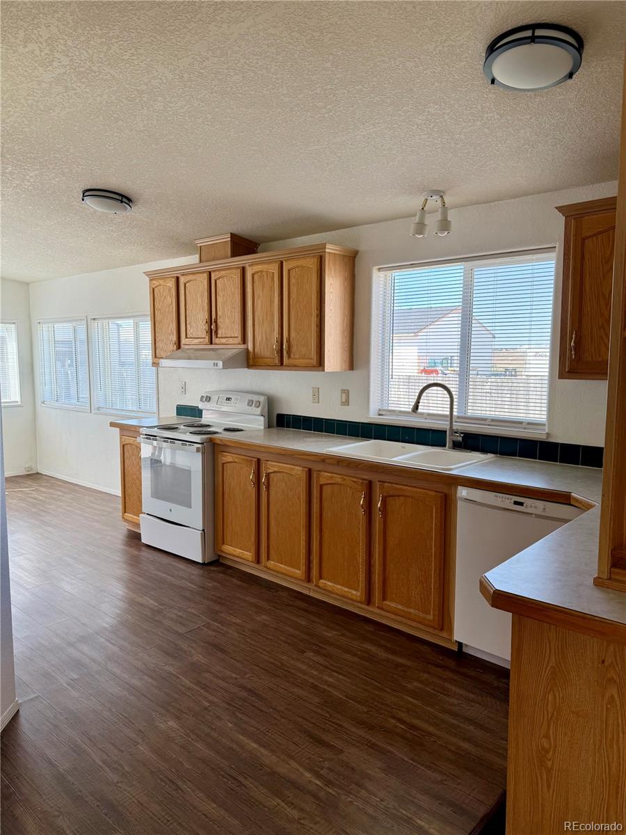 MLS Image #6 for 387  marion street,burlington, Colorado