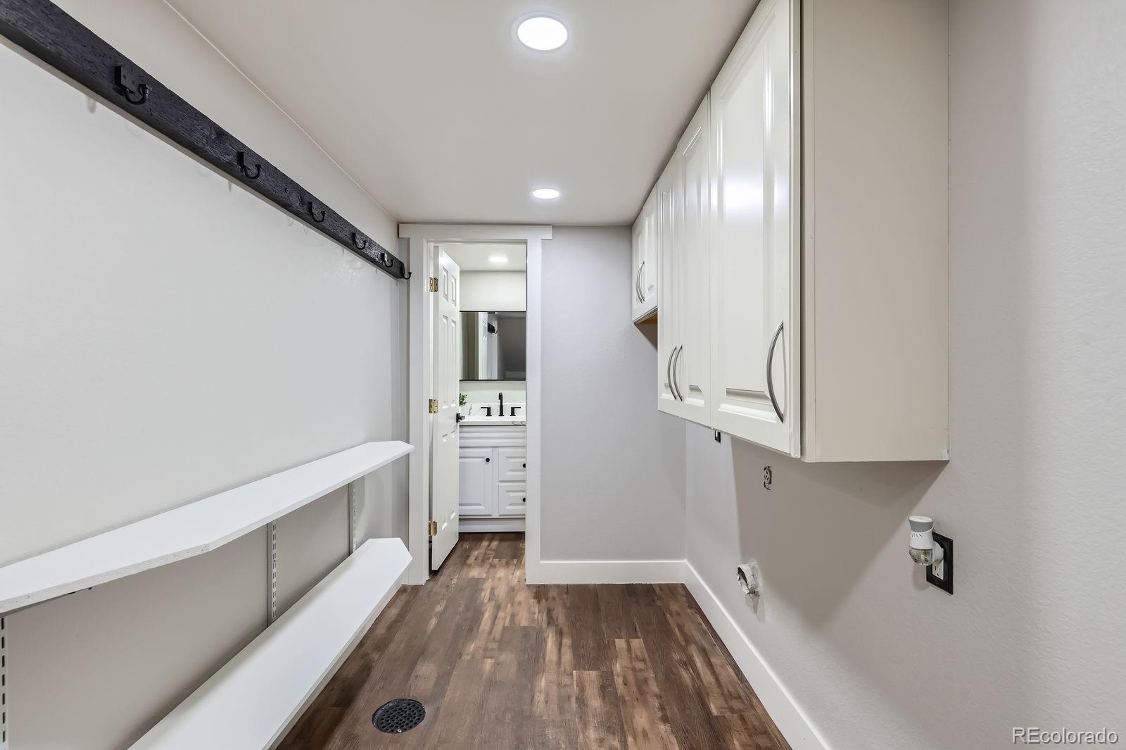 MLS Image #22 for 10587 w chautauga mountain,littleton, Colorado