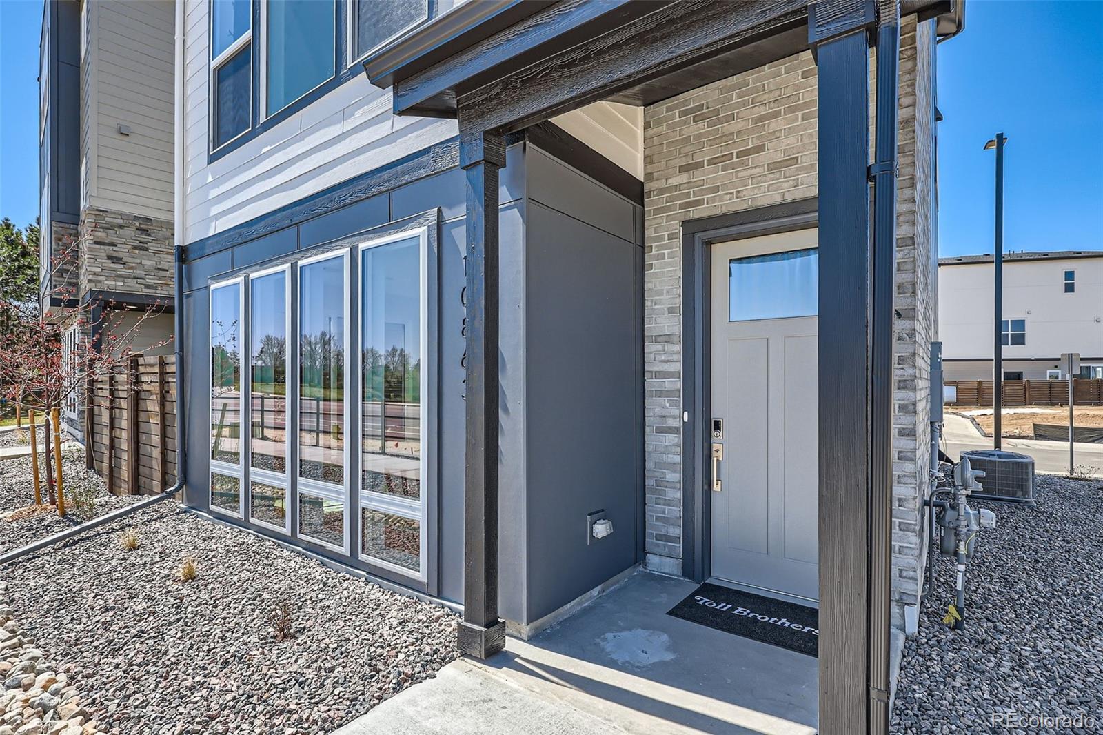 MLS Image #2 for 10863 e hinsdale circle,centennial, Colorado