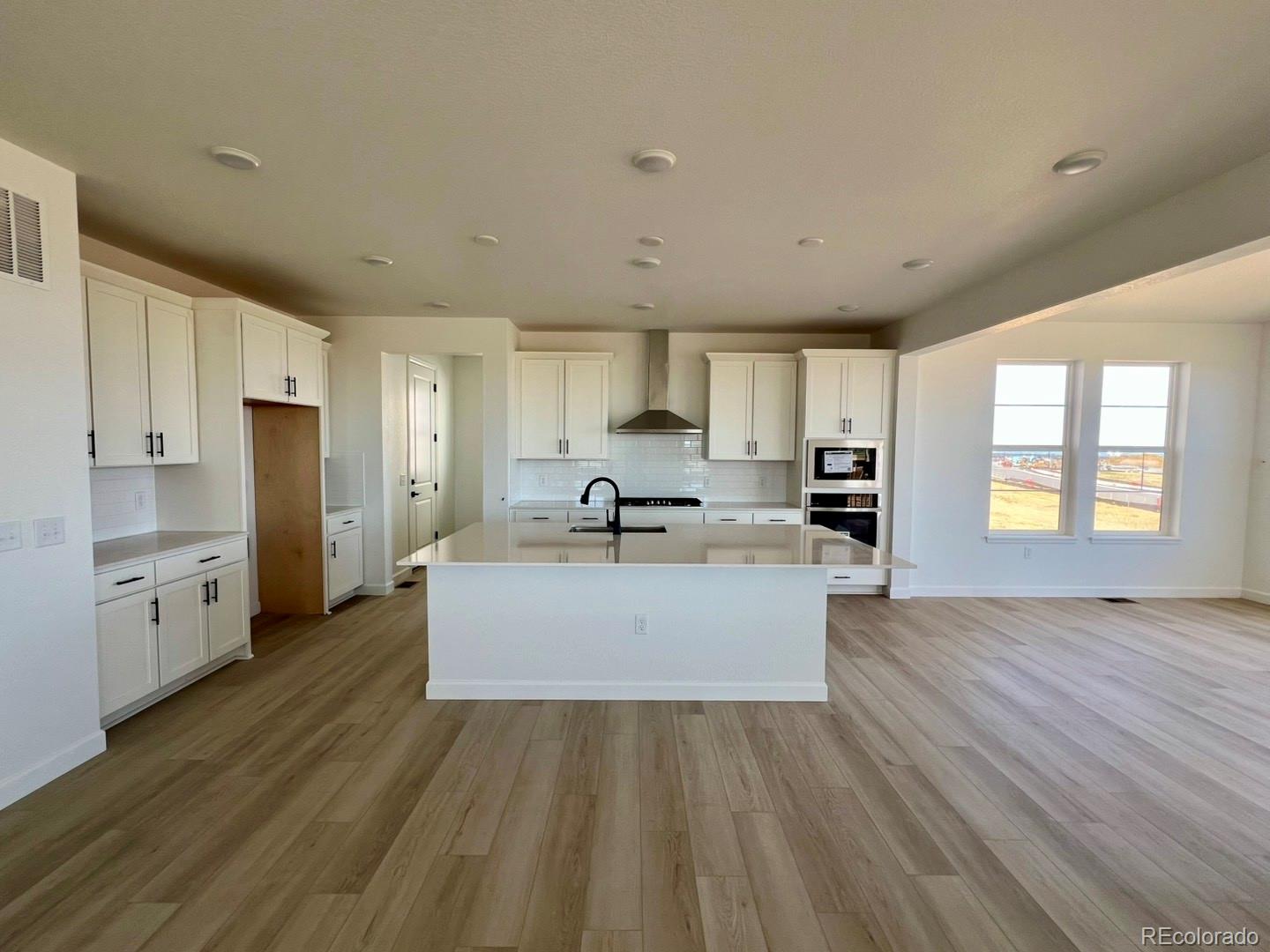 MLS Image #3 for 25343 e warren place,aurora, Colorado