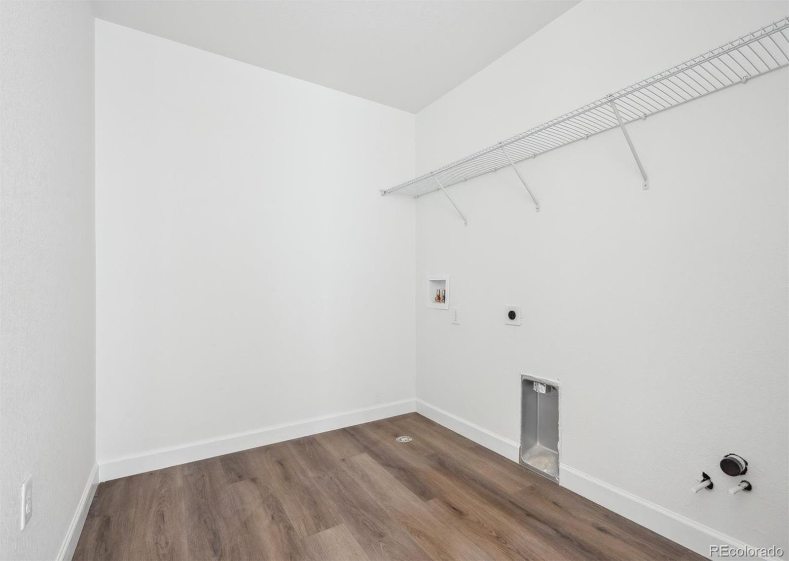 MLS Image #16 for 25323 e warren place,aurora, Colorado
