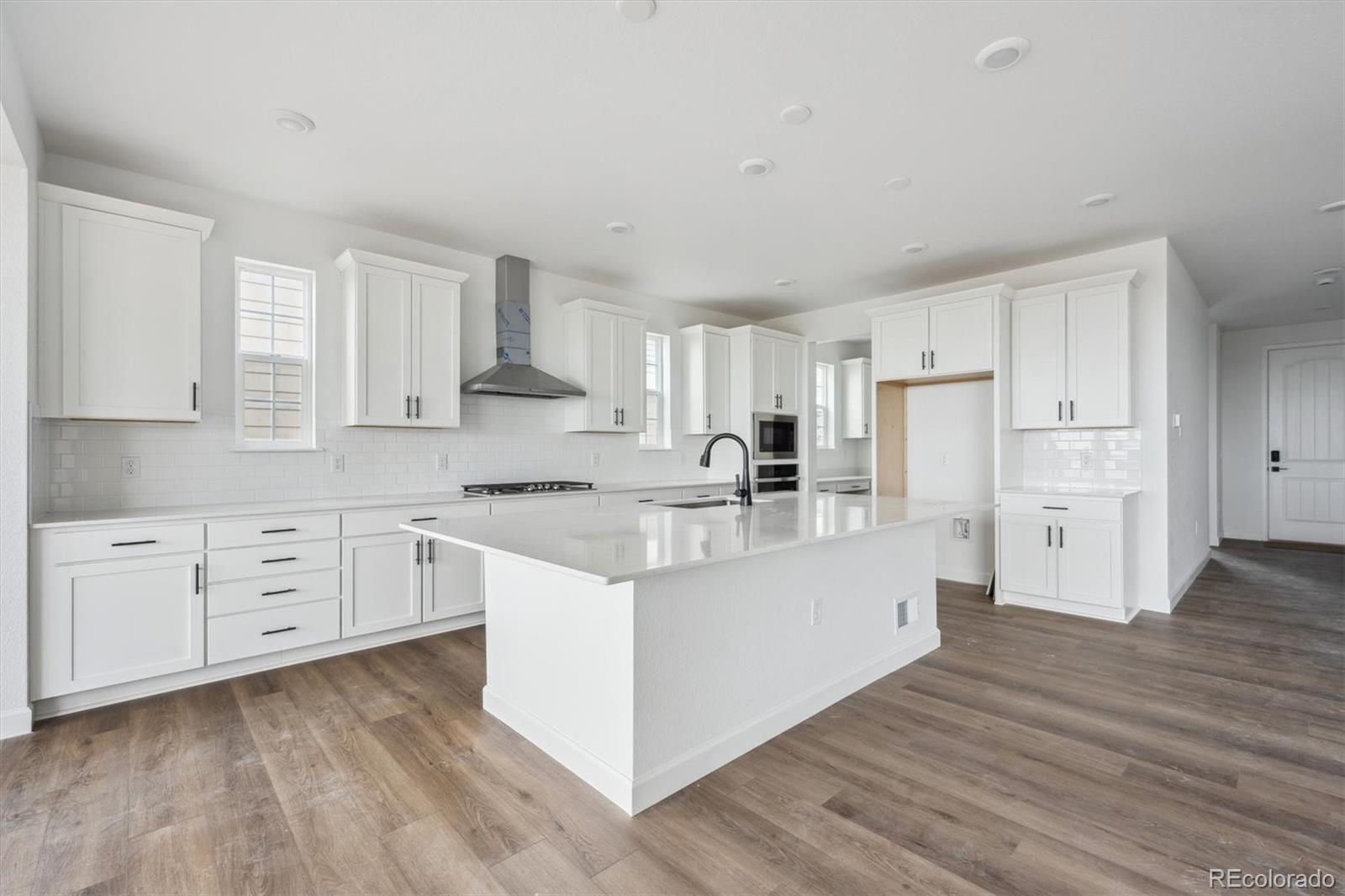 MLS Image #2 for 25323 e warren place,aurora, Colorado