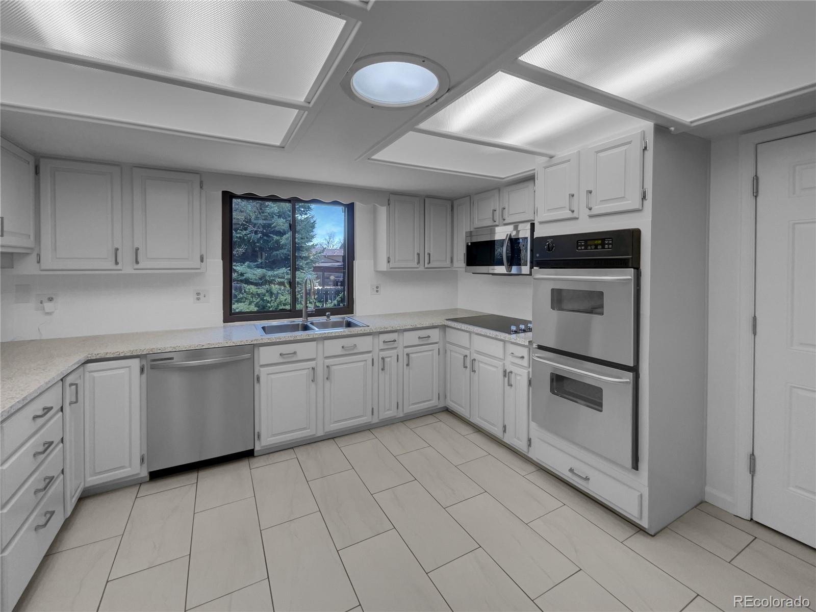 MLS Image #5 for 9645 w 73rd place,arvada, Colorado