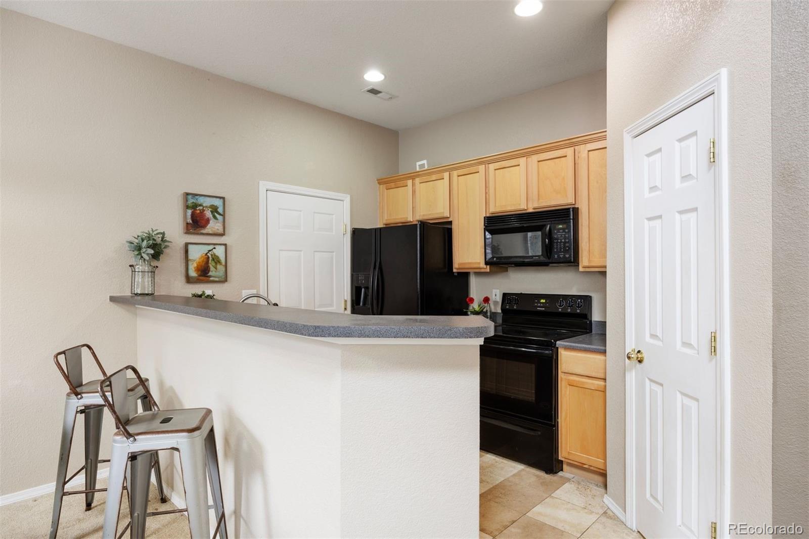 MLS Image #9 for 6702 s winnipeg circle,aurora, Colorado
