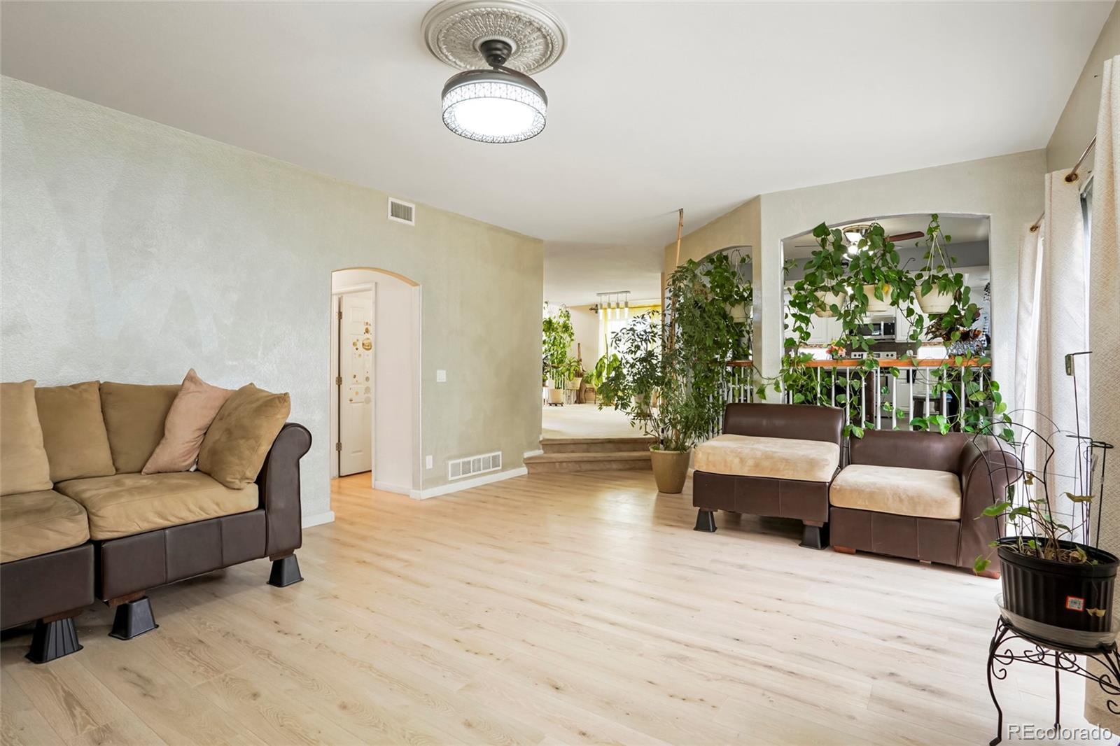 MLS Image #12 for 20292 e 47th avenue,denver, Colorado