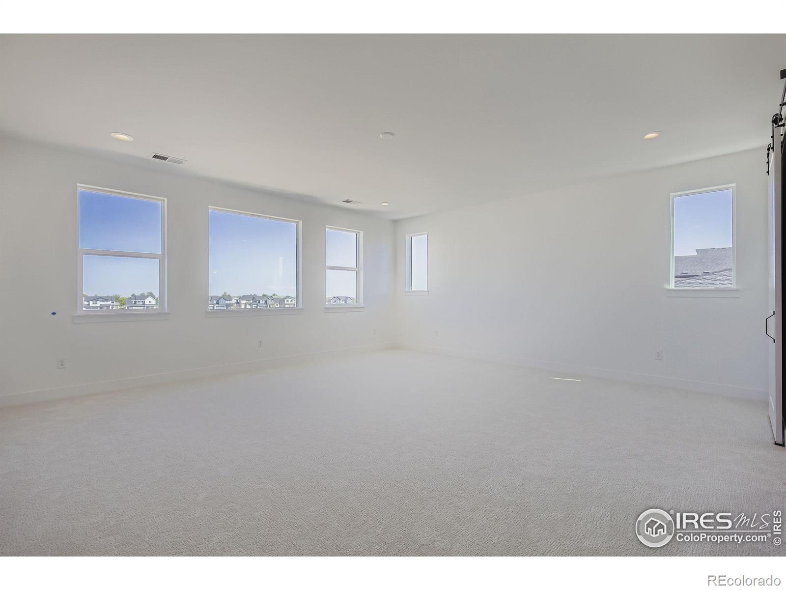 MLS Image #10 for 3136  westcliff drive,loveland, Colorado