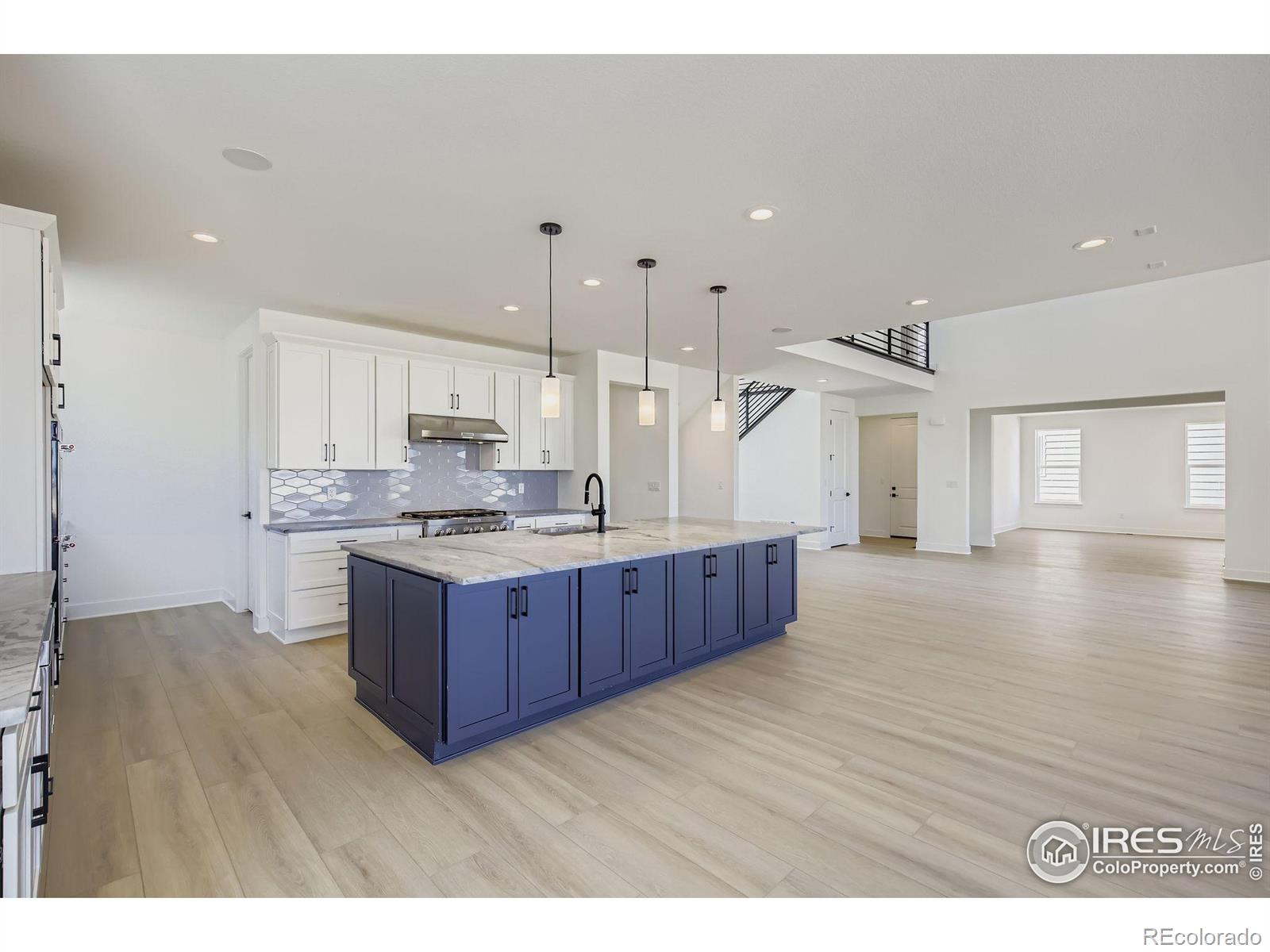 MLS Image #8 for 3136  westcliff drive,loveland, Colorado