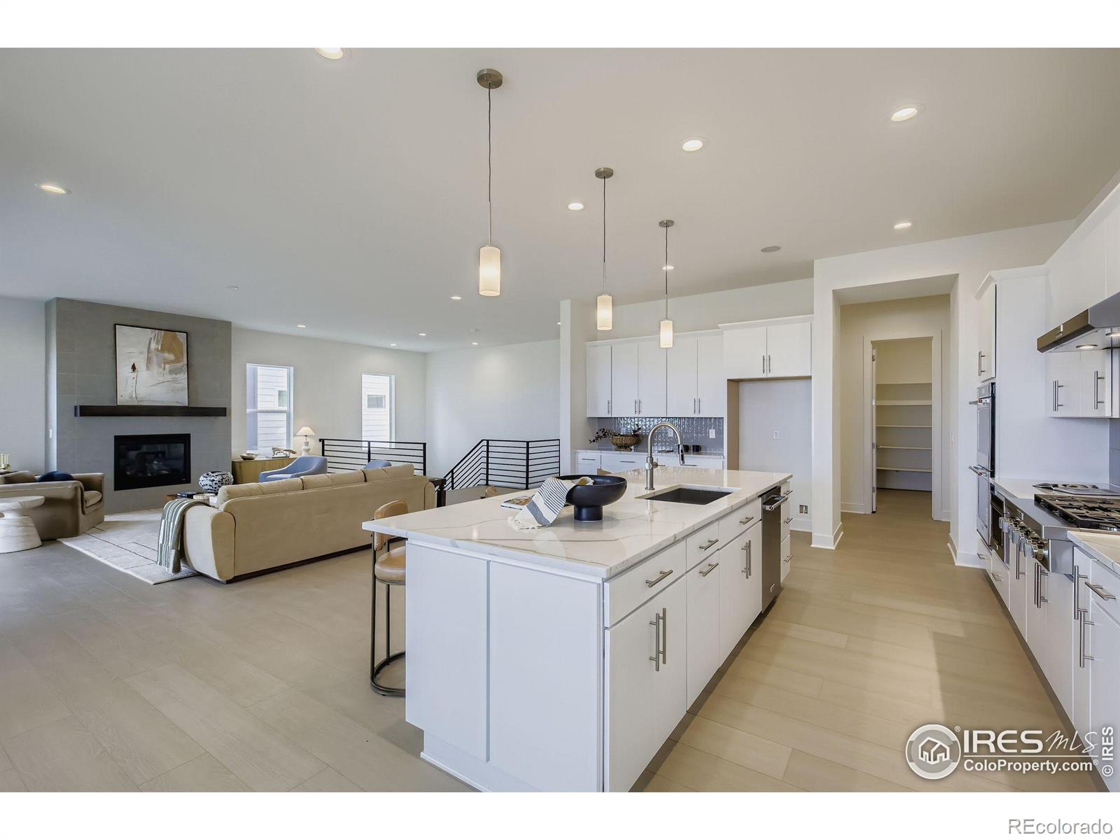 MLS Image #9 for 3120  westcliff drive,loveland, Colorado