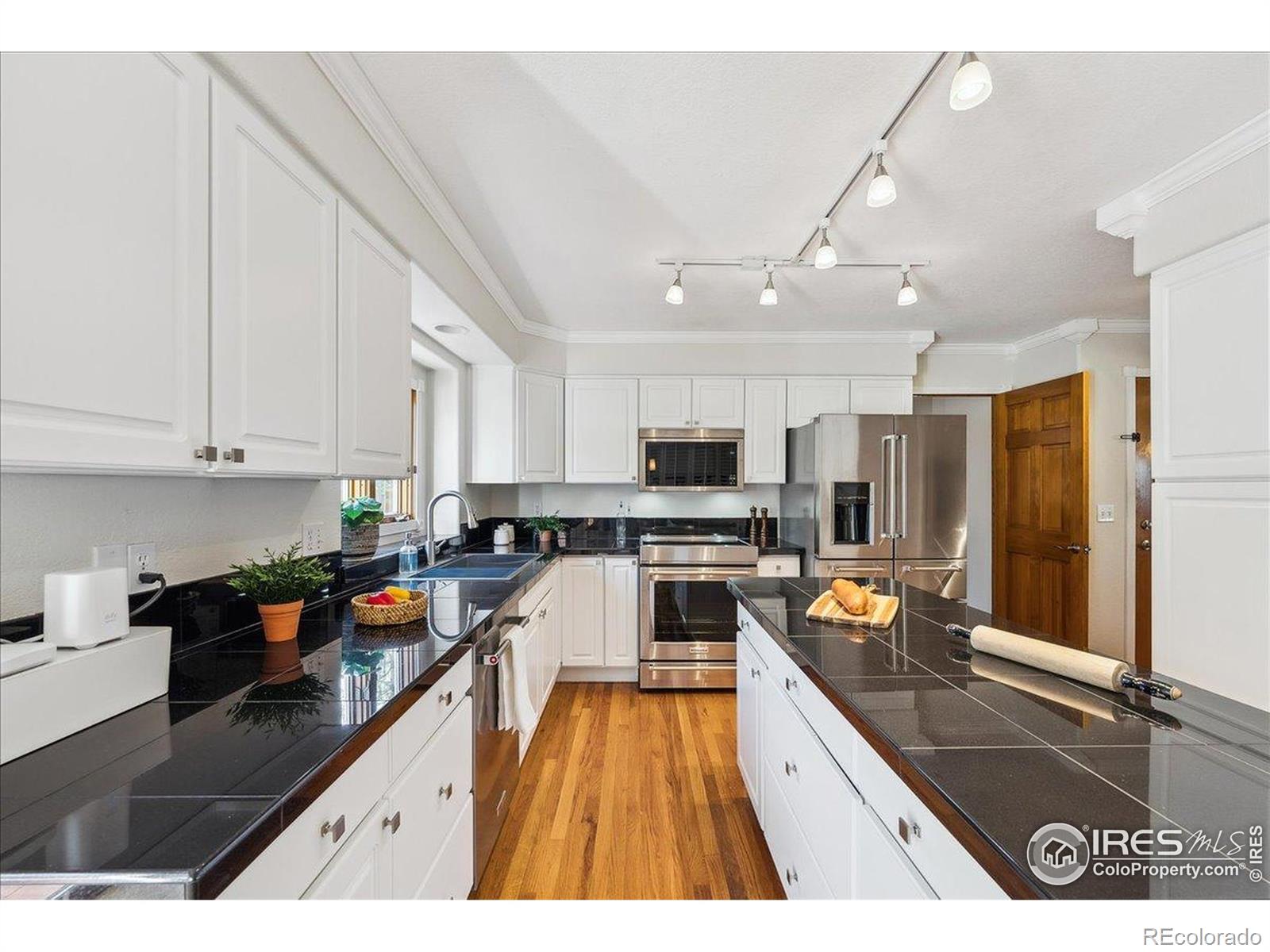 MLS Image #2 for 1030  ogden court,fort collins, Colorado