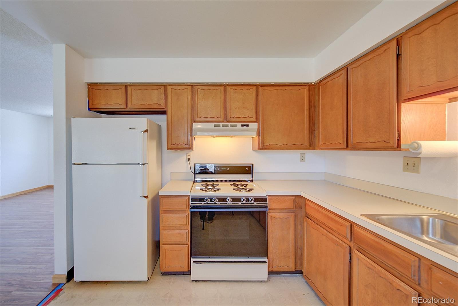MLS Image #13 for 10067 w 68th place,arvada, Colorado