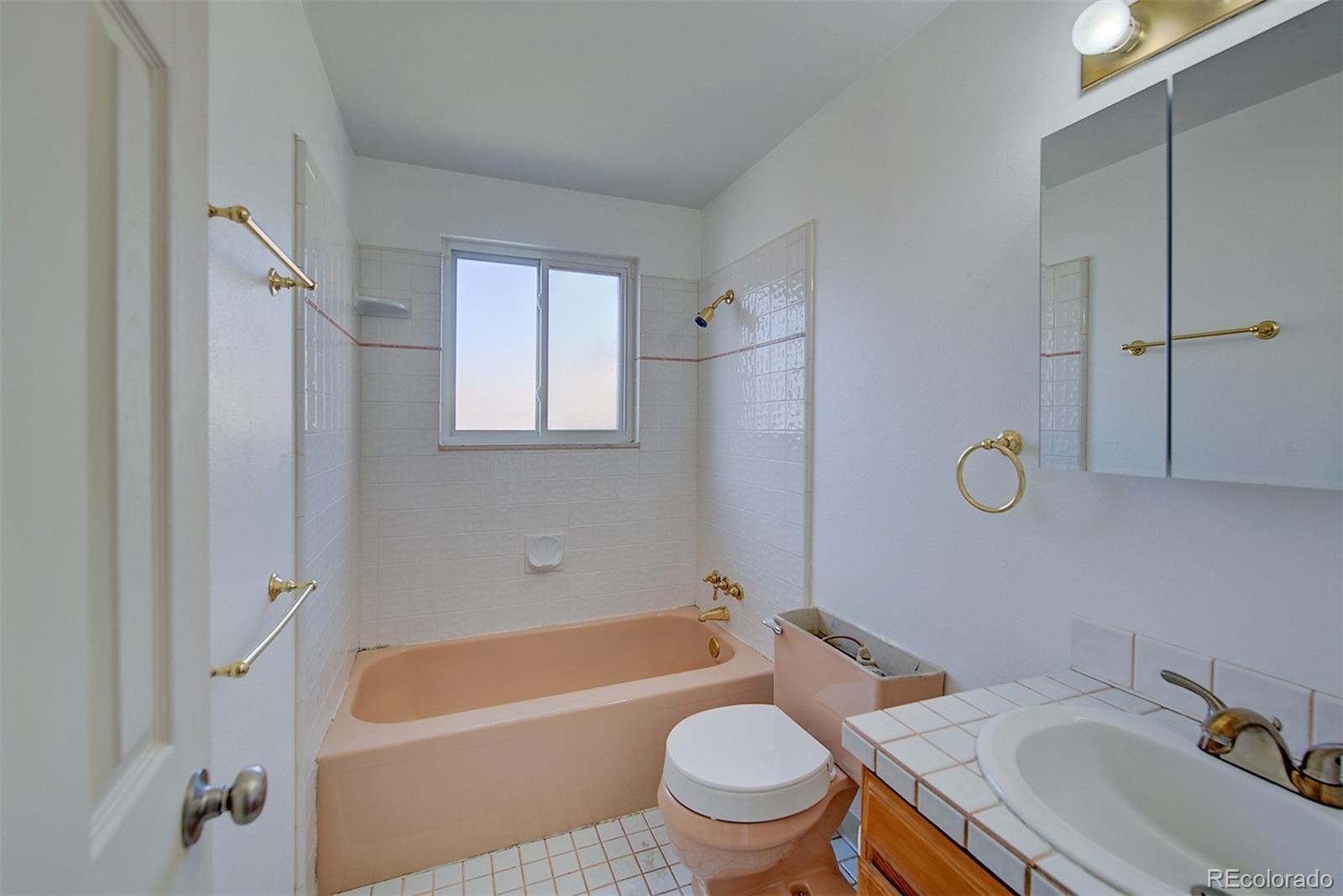 MLS Image #20 for 10067 w 68th place,arvada, Colorado