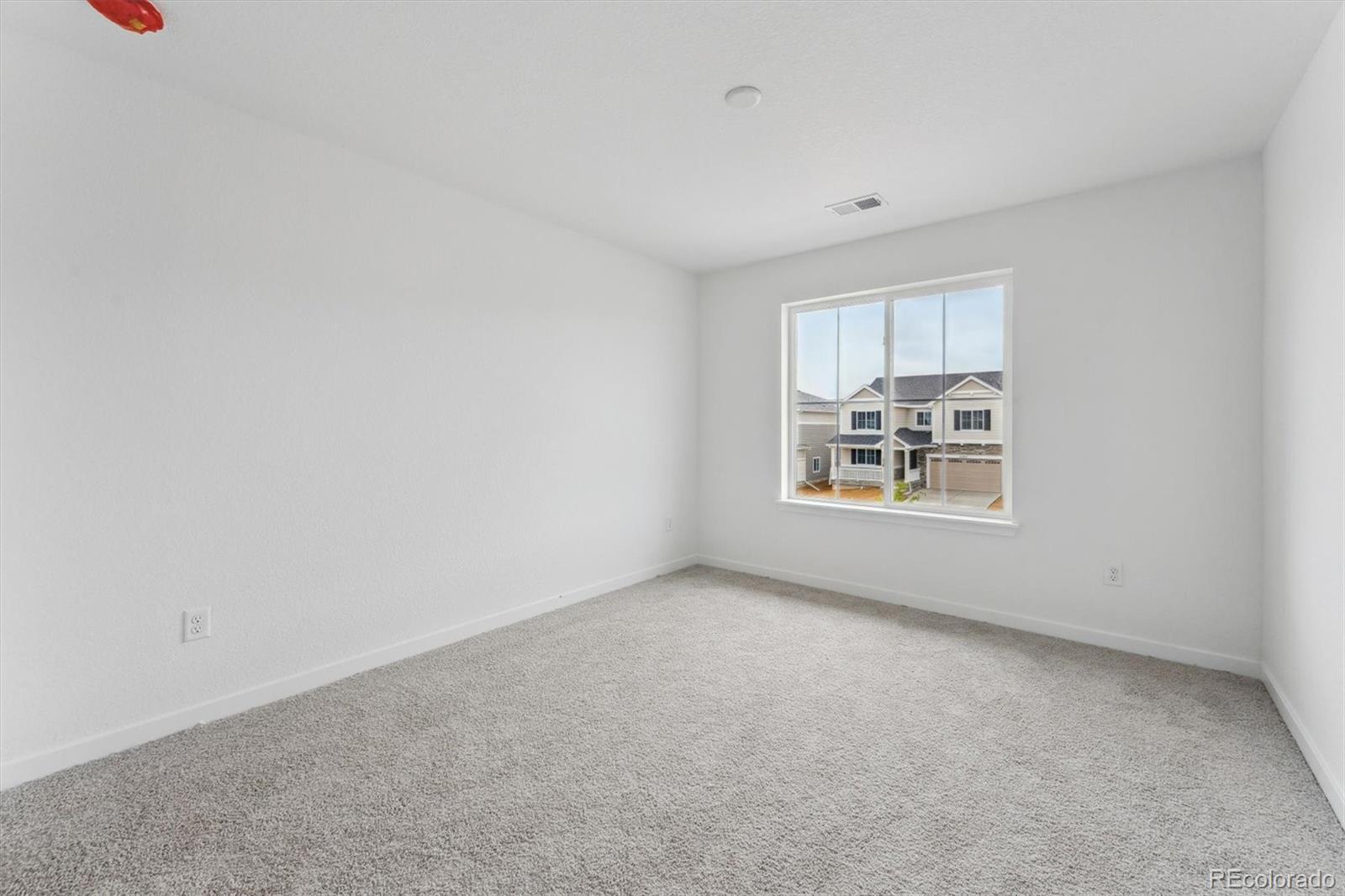 MLS Image #14 for 25303 e warren place,aurora, Colorado