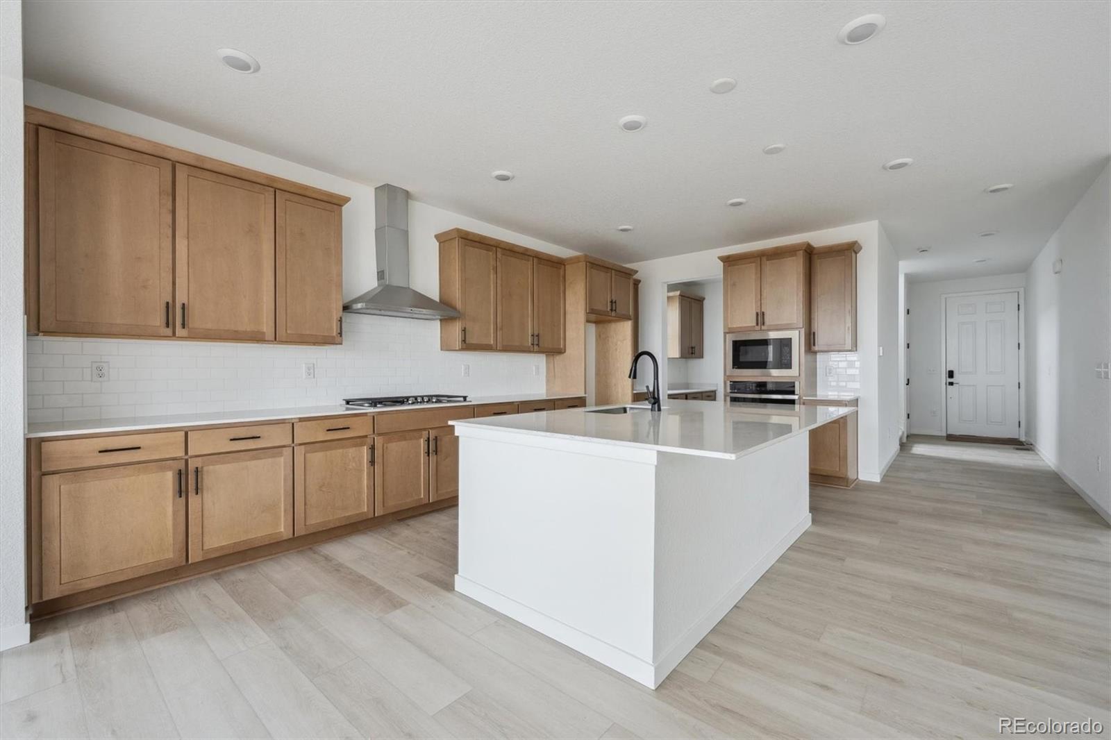 MLS Image #3 for 25303 e warren place,aurora, Colorado