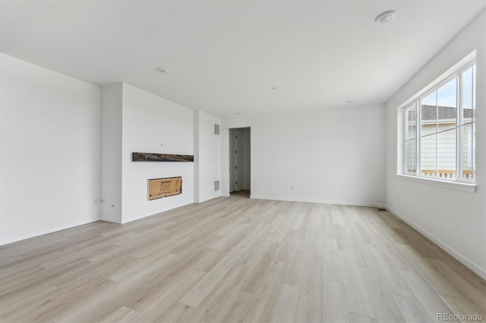 MLS Image #6 for 25303 e warren place,aurora, Colorado