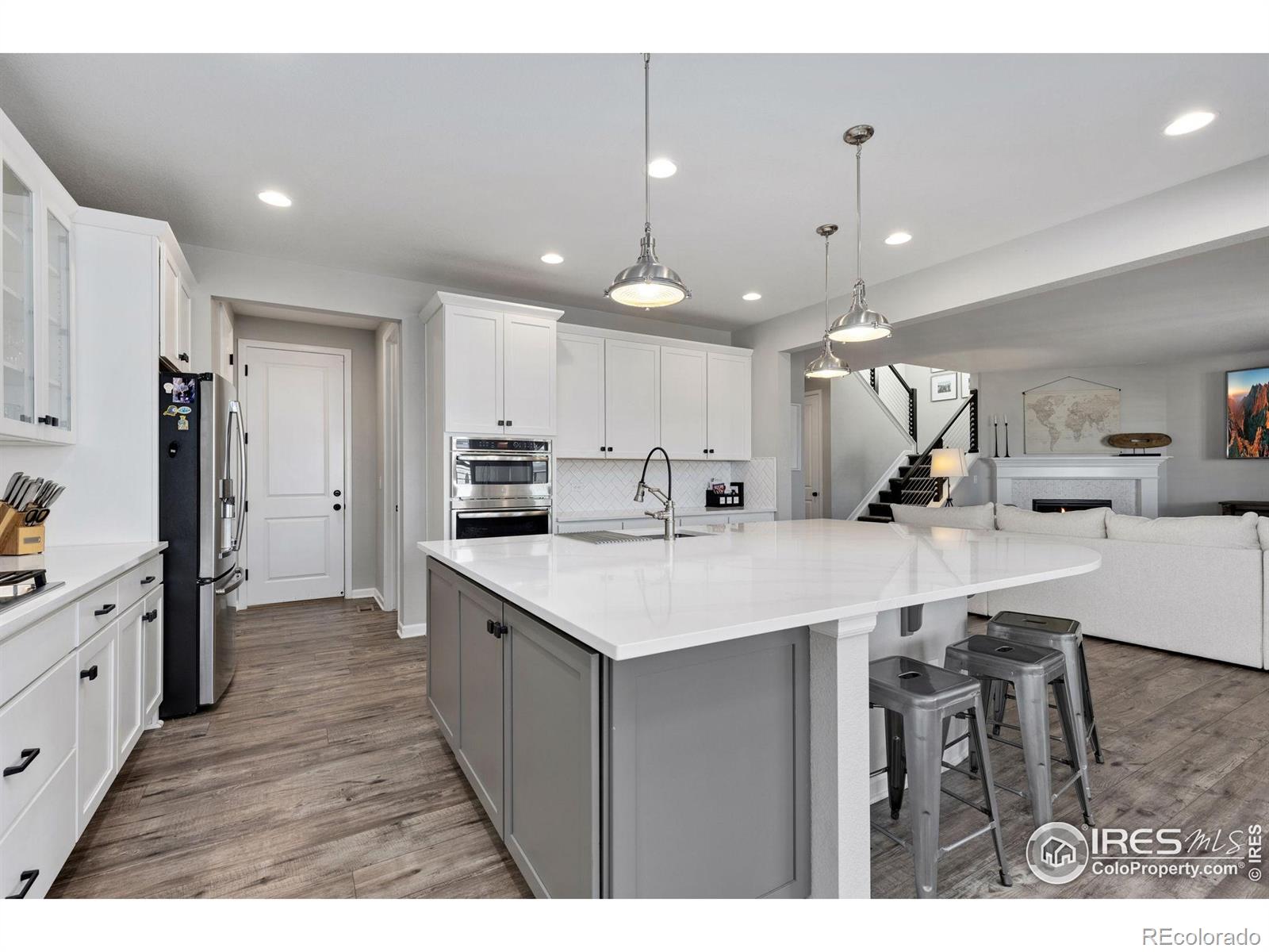 MLS Image #11 for 806  flora view drive,erie, Colorado