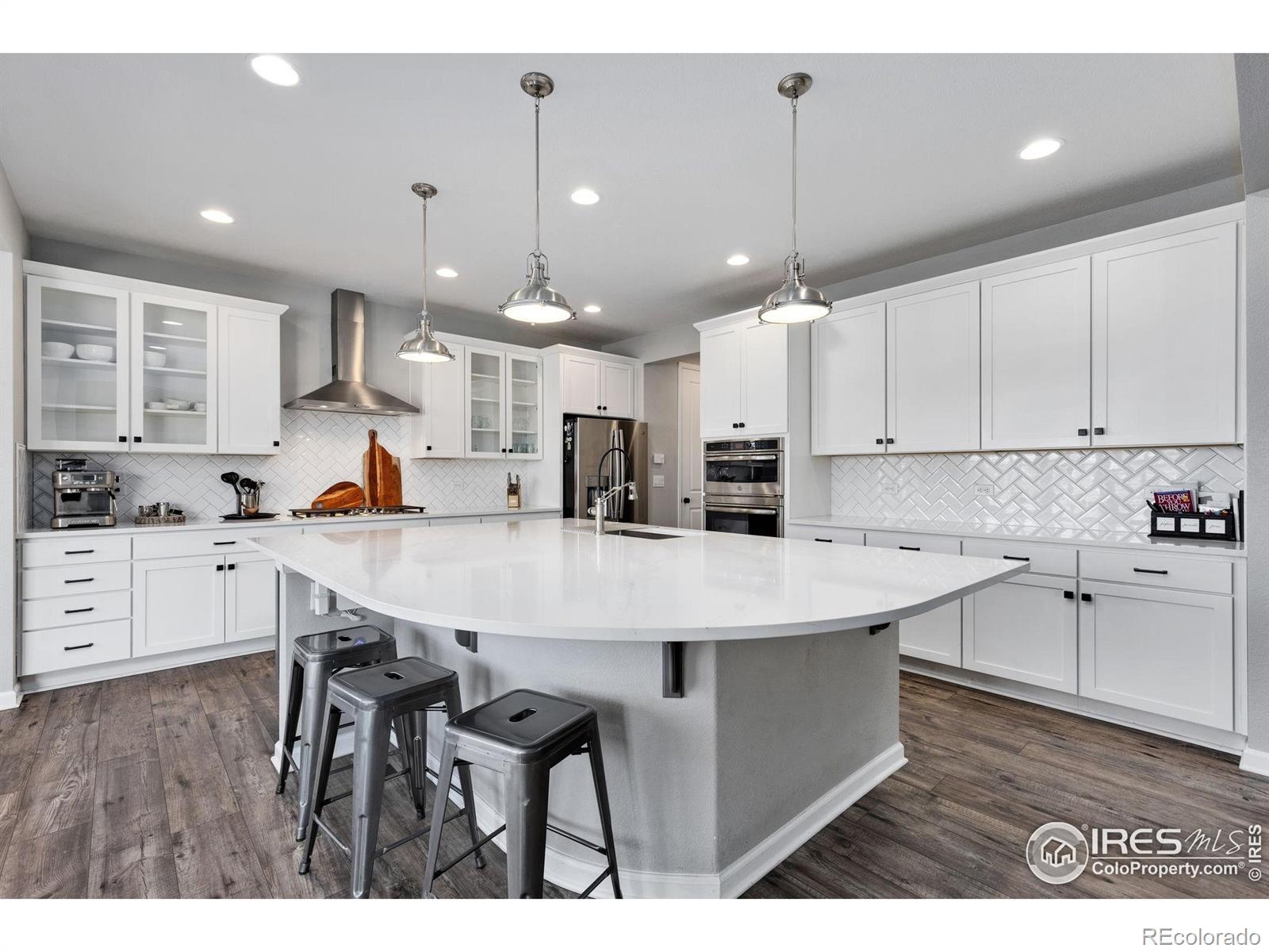 MLS Image #12 for 806  flora view drive,erie, Colorado